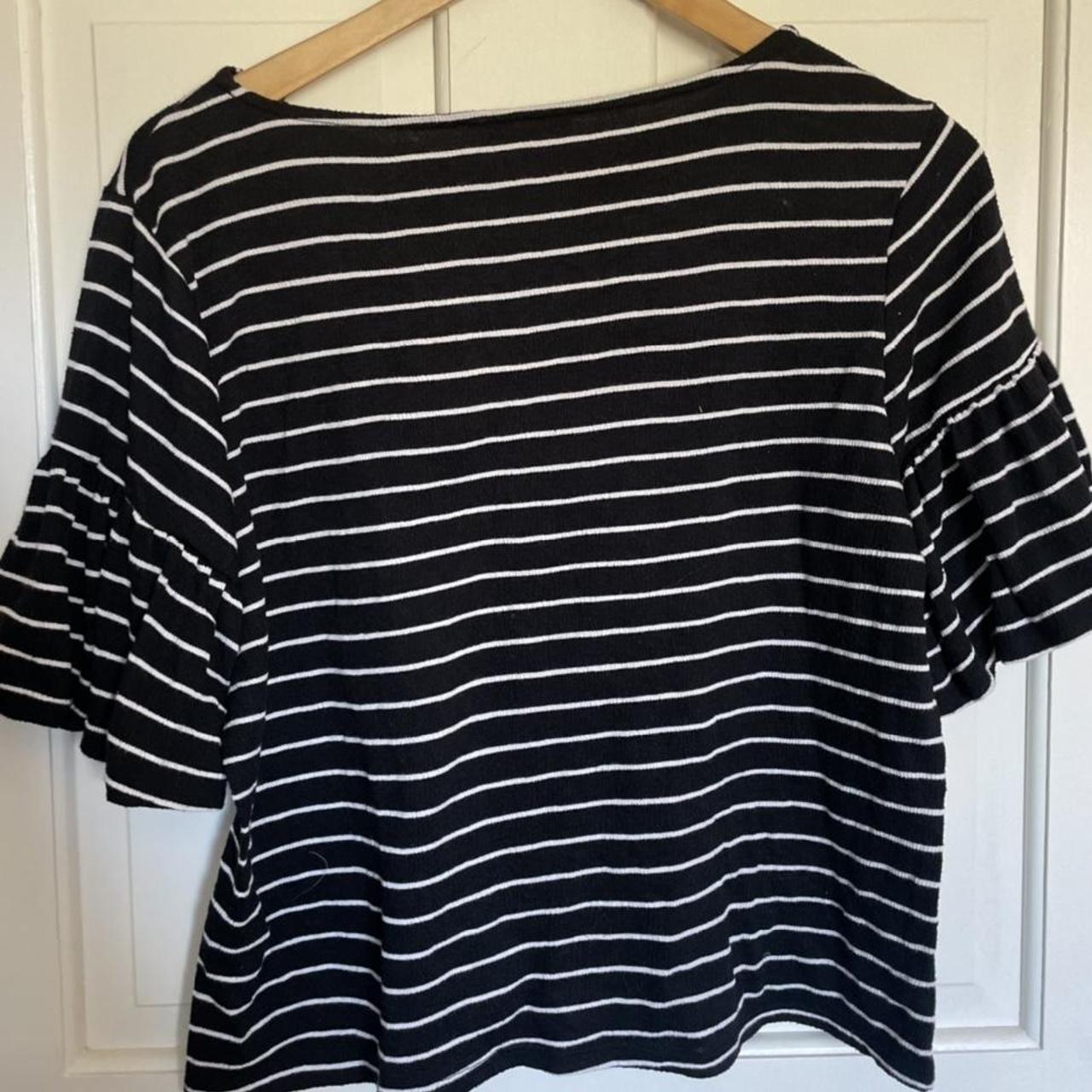 Cable & Gauge Women's Black and White Shirt | Depop