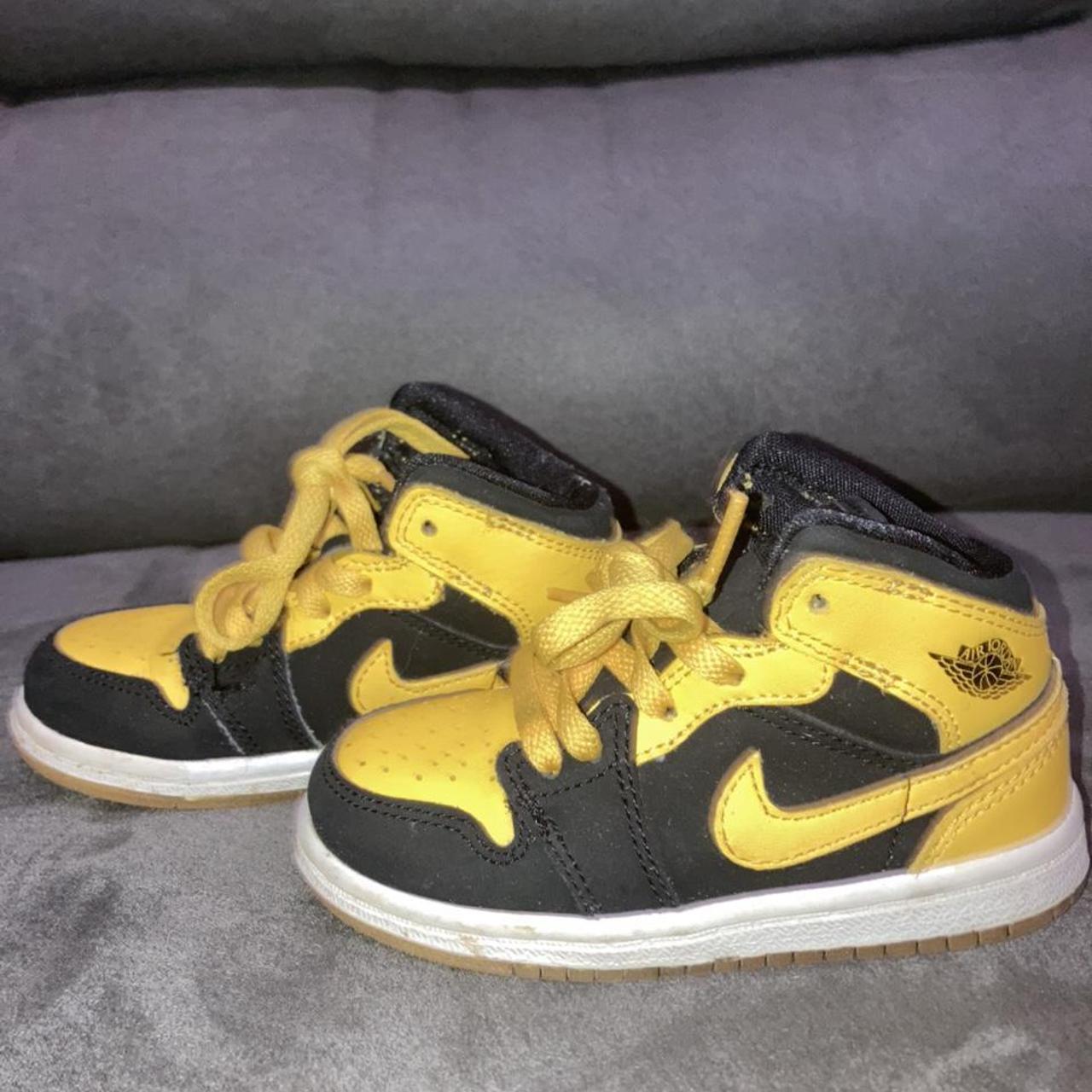 black and yellow jordan 1 toddler