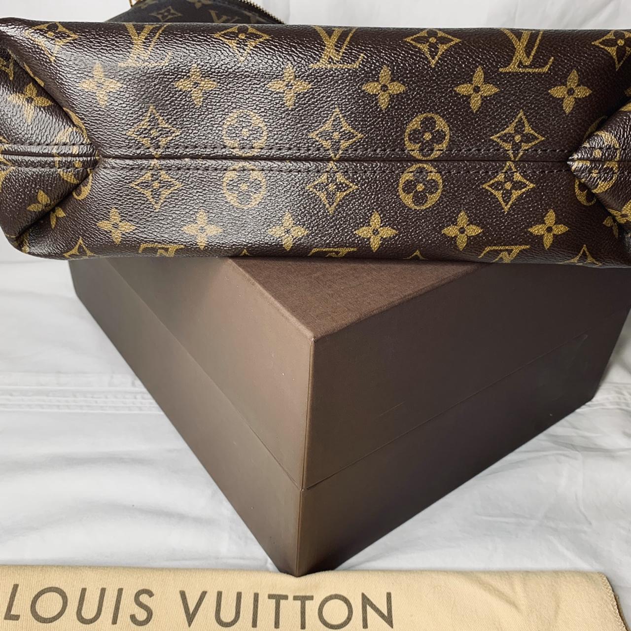 🇬🇧 I bought this Louis Vuitton Sully MM bag in 2013, - Depop