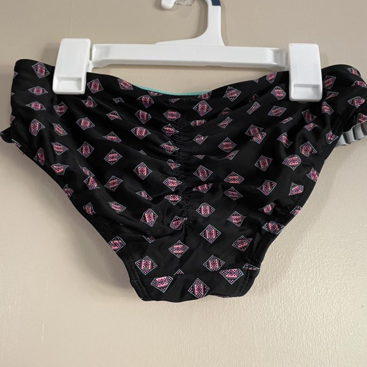 Product Image 2 - vintage ruffle cheeky bikini bottoms

DON’T