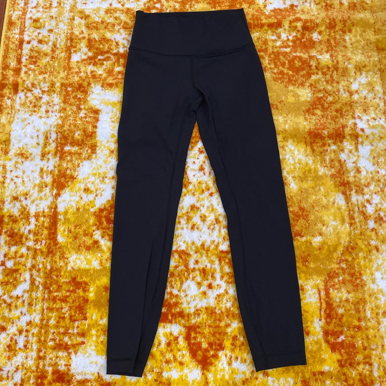 lululemon wunder under leggings - size 4 - 25” - Depop