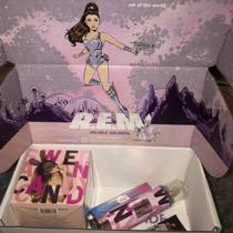 Rem fan best sale box ariana grande