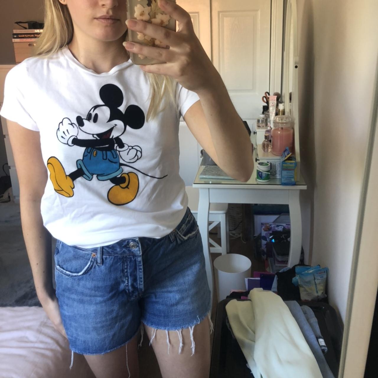 White Mickey Mouse Levis T Shirt Velvet Mickey Depop