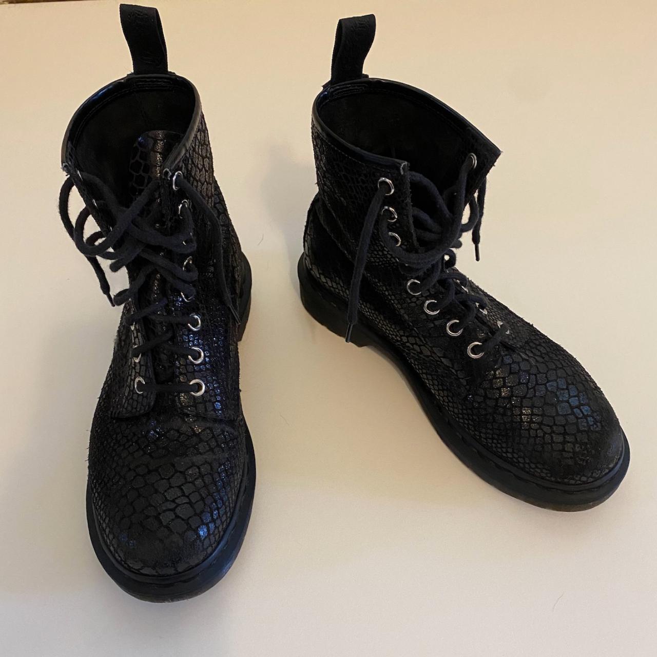 yoga paduka price