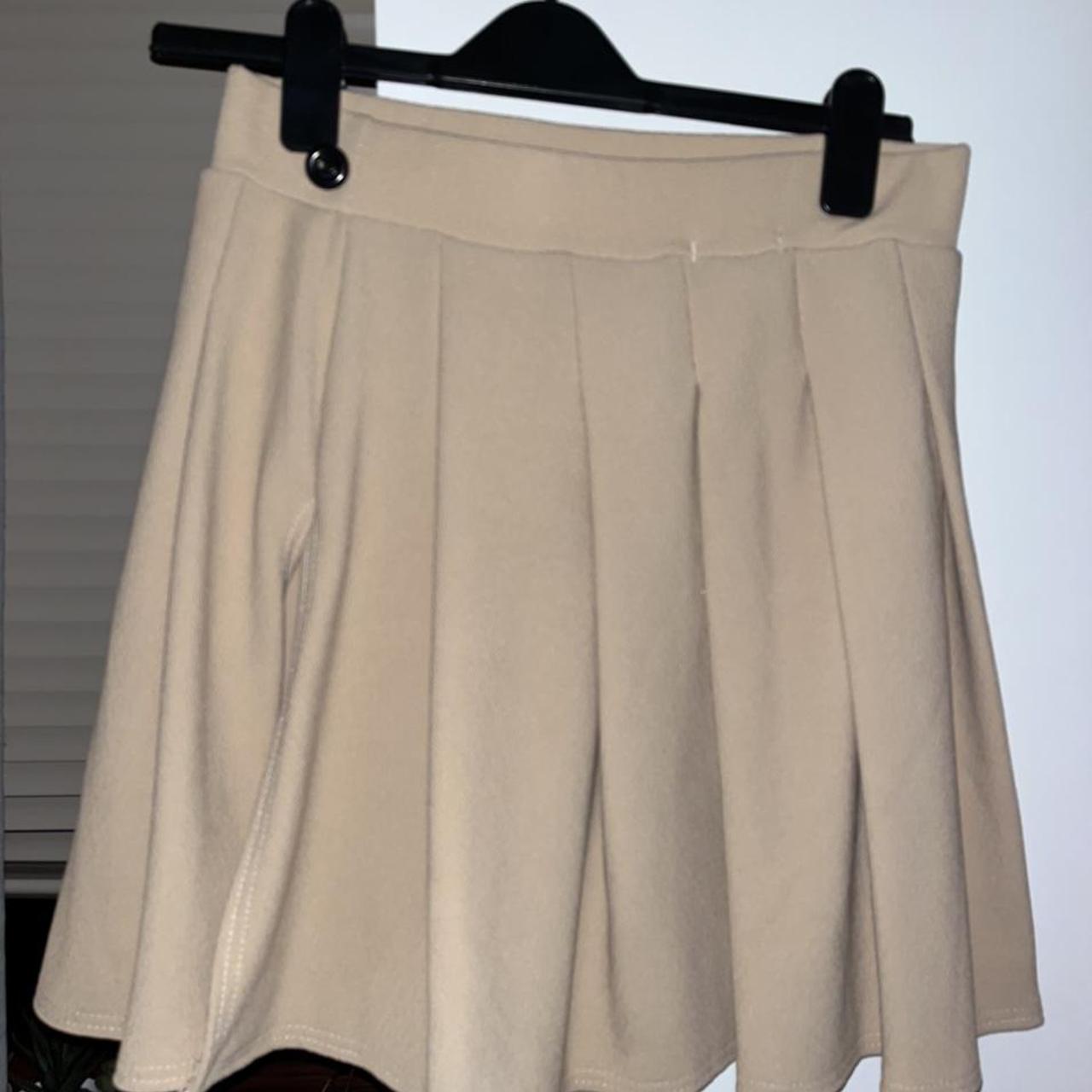 pleated skirt size 12