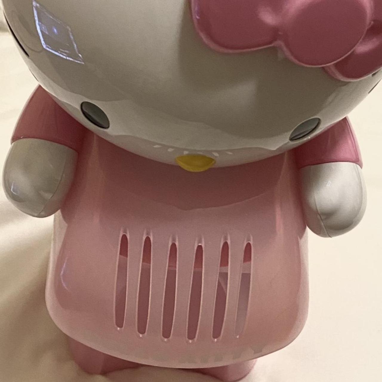 Hello Kitty Popcorn Maker new 13” inches... Depop