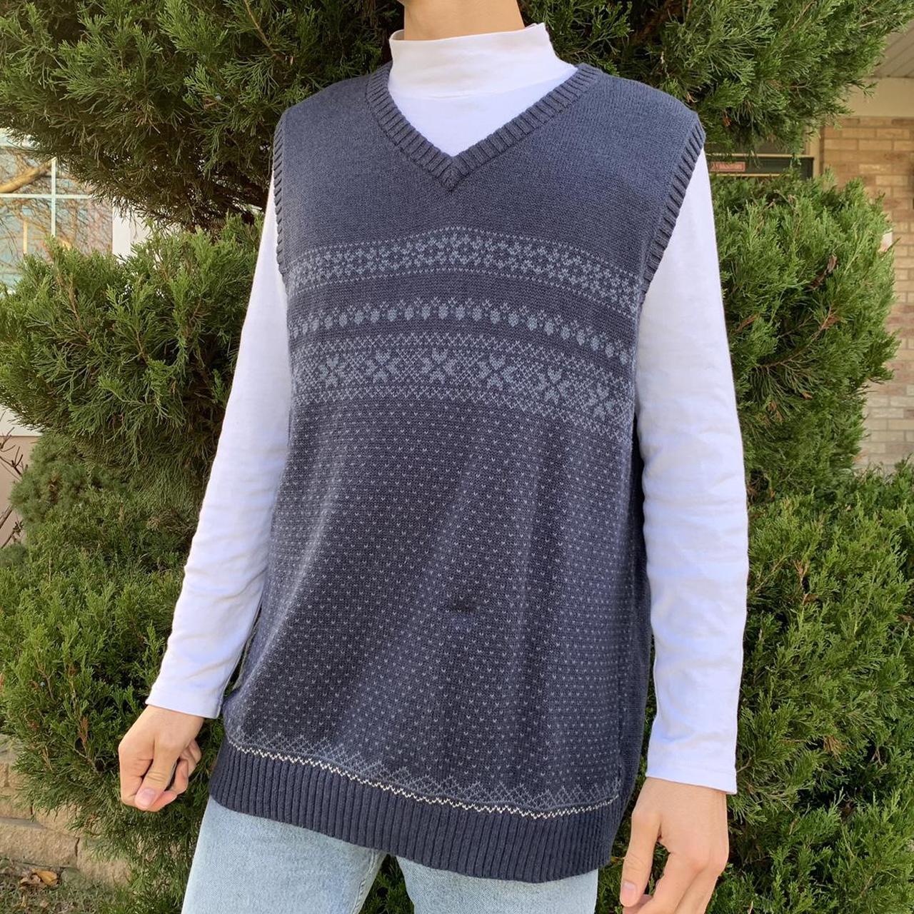 vintage blue sweater