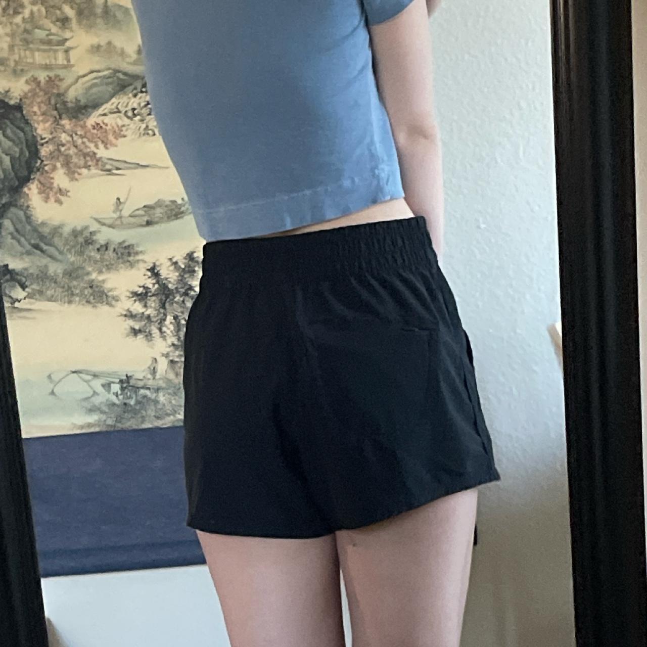 Vuori Women's Black Shorts Depop