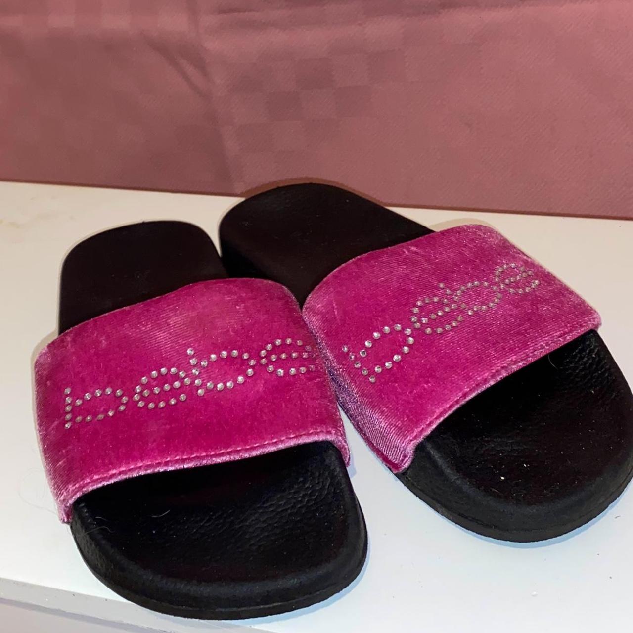 Bebe Women's Black and Pink Slides | Depop