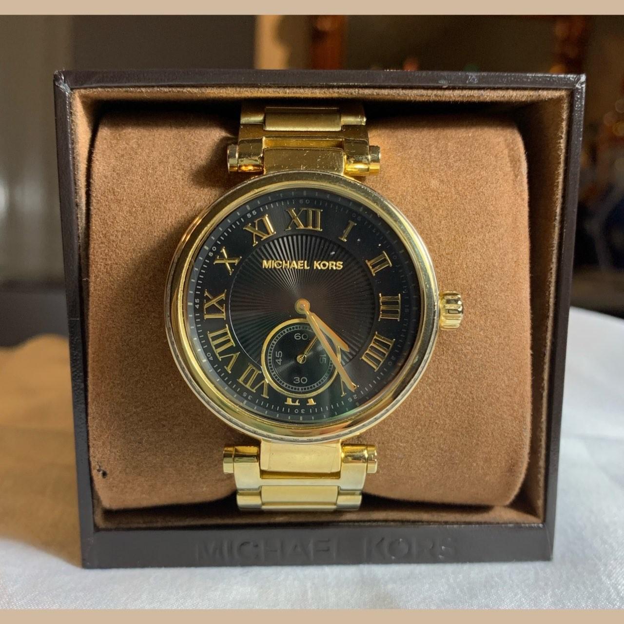 Michael Kors gold watch adjust to your size battery