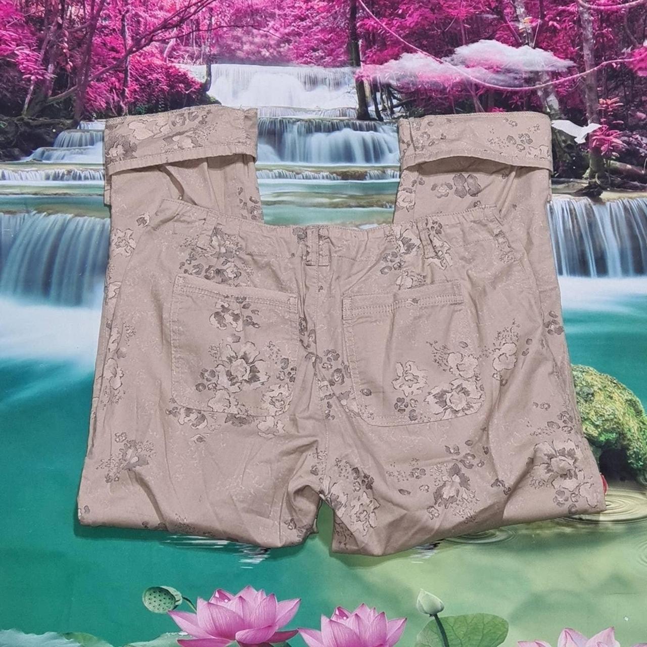 Product Image 4 - Democracy Floral Capri Pants Size