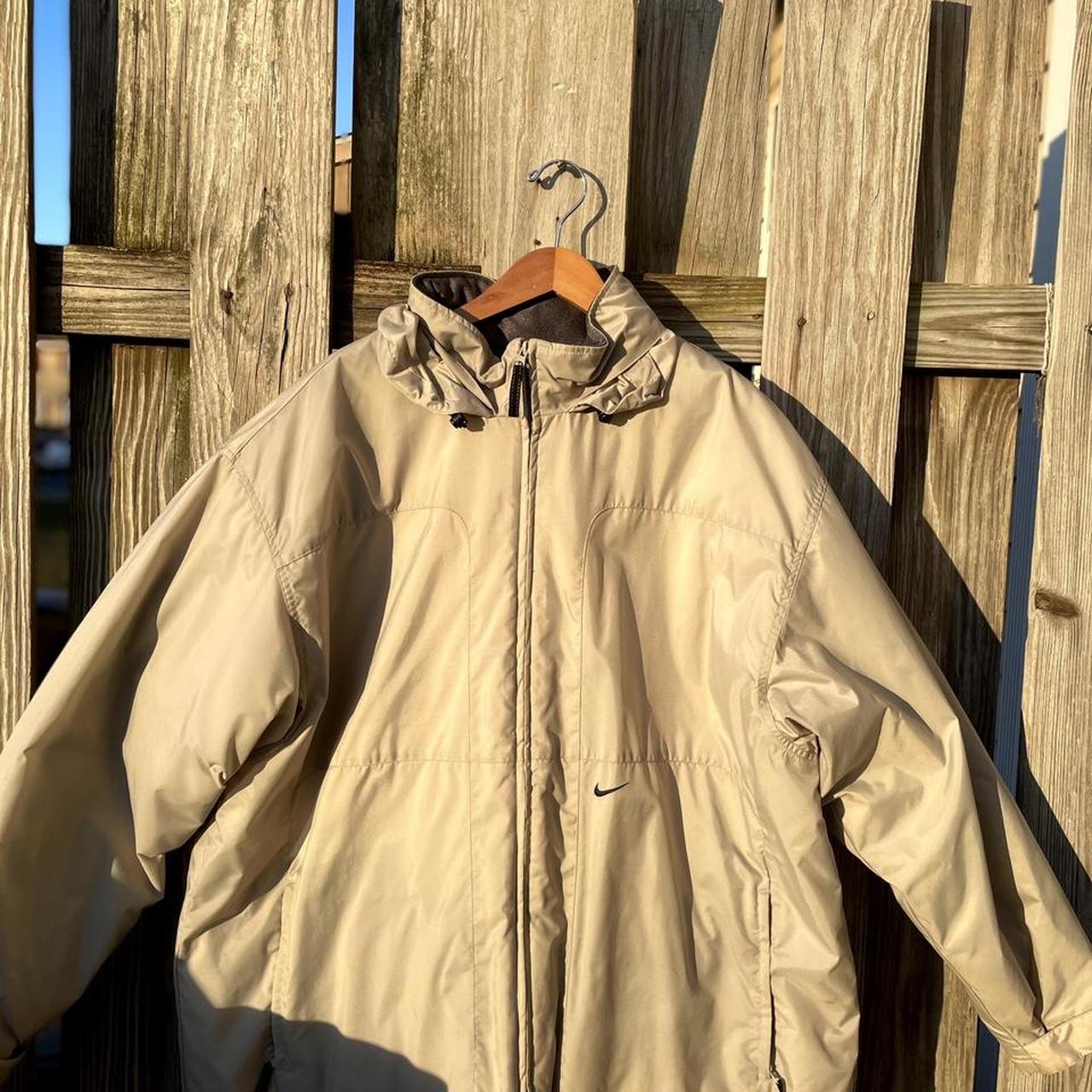 Nike winter jacket ️🎧 size XL Great Winter jacket... Depop