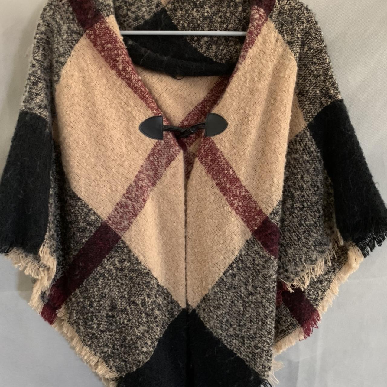 Burberry hotsell poncho sweater