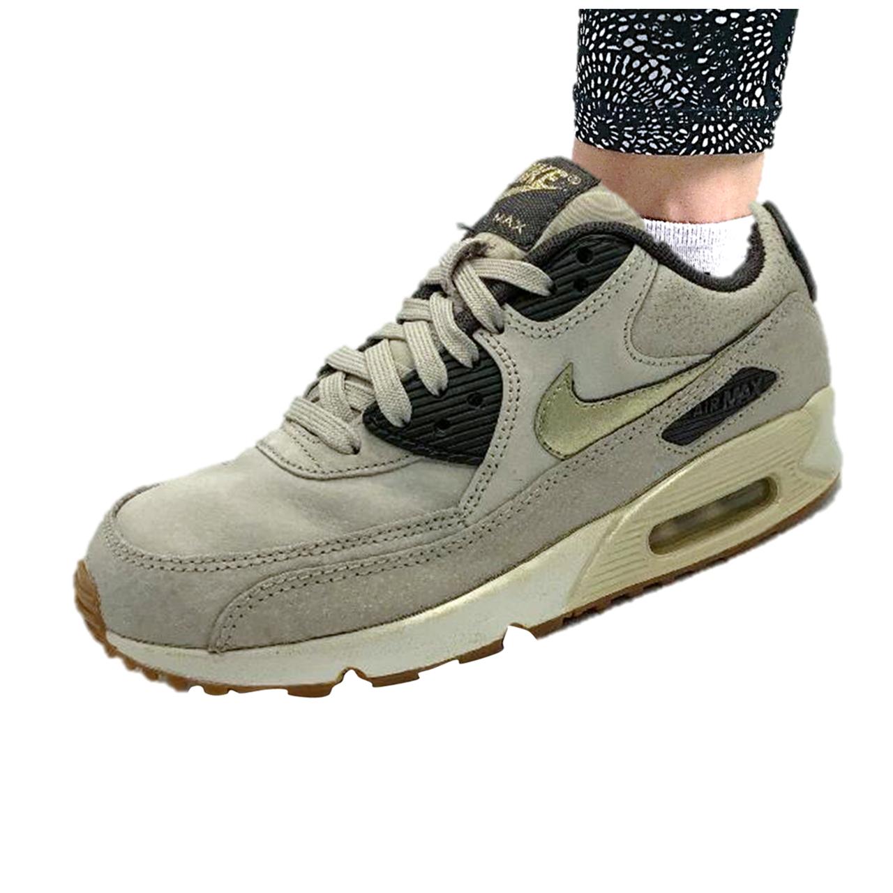 Nike Unisex 905348-005 Air Max 95 Real Leather | Depop