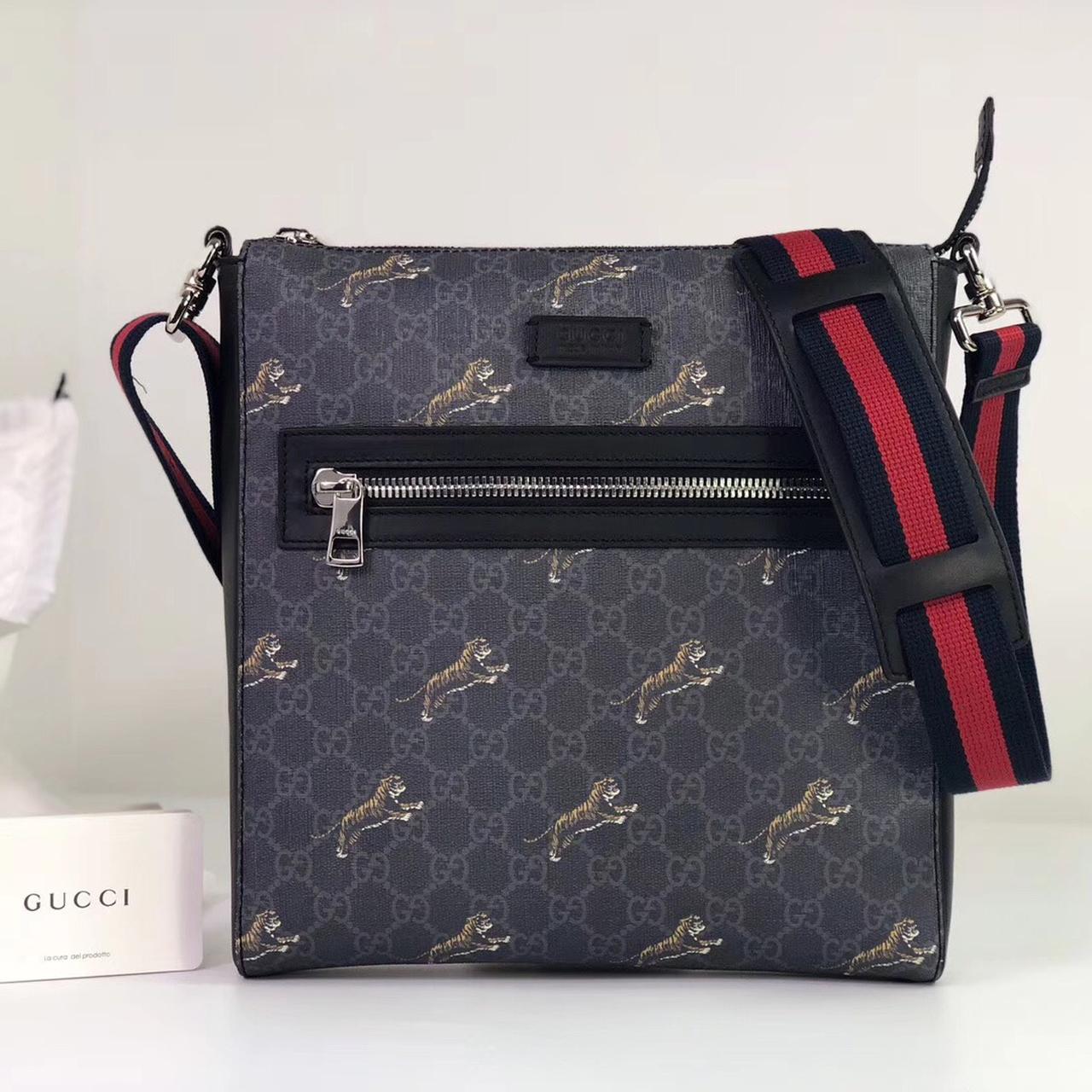 Shop authentic Gucci Bestiary Messenger with Tigers at revogue for just USD  900.00