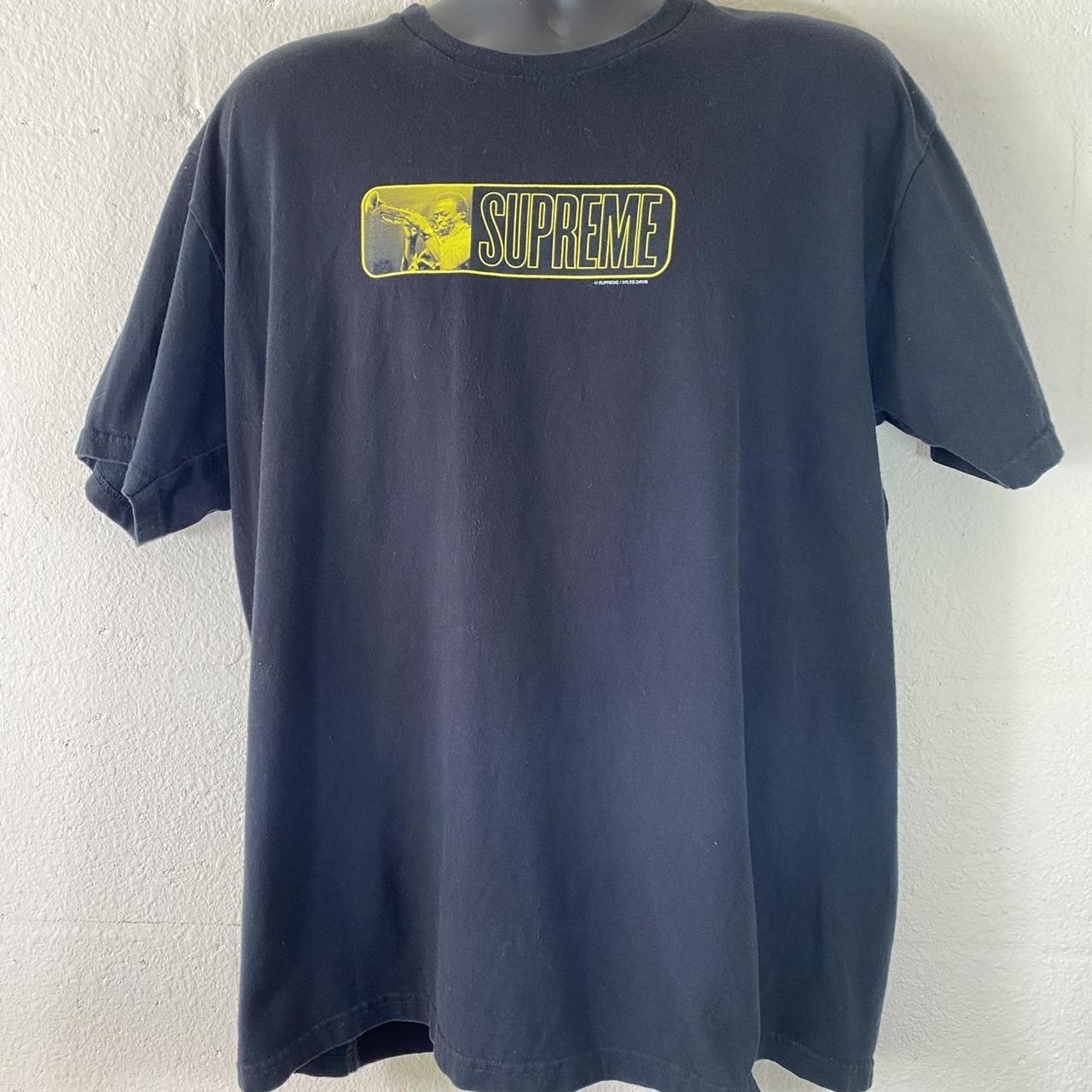 Supreme Men's Black and Yellow T-shirt | Depop