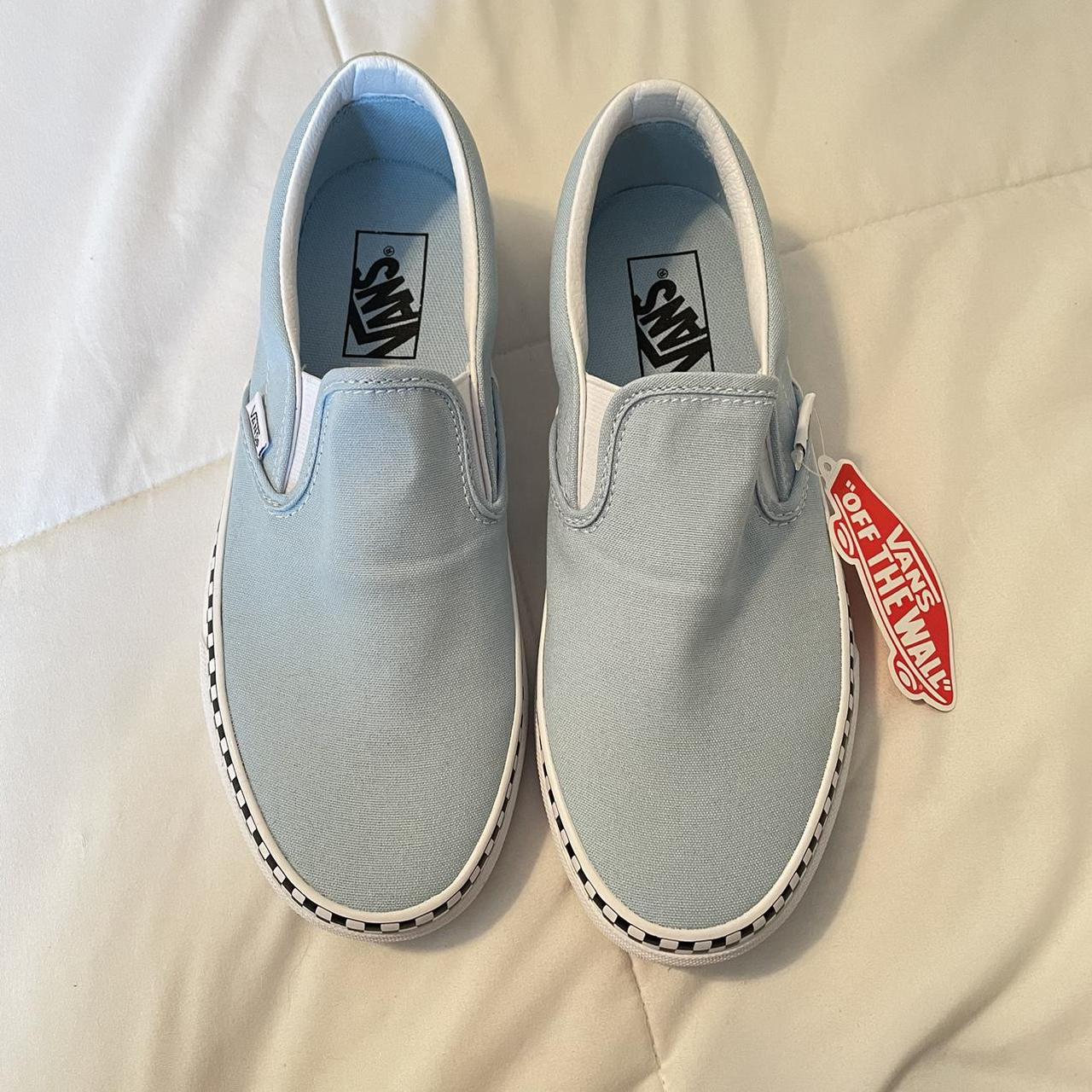 vans with checkered rim