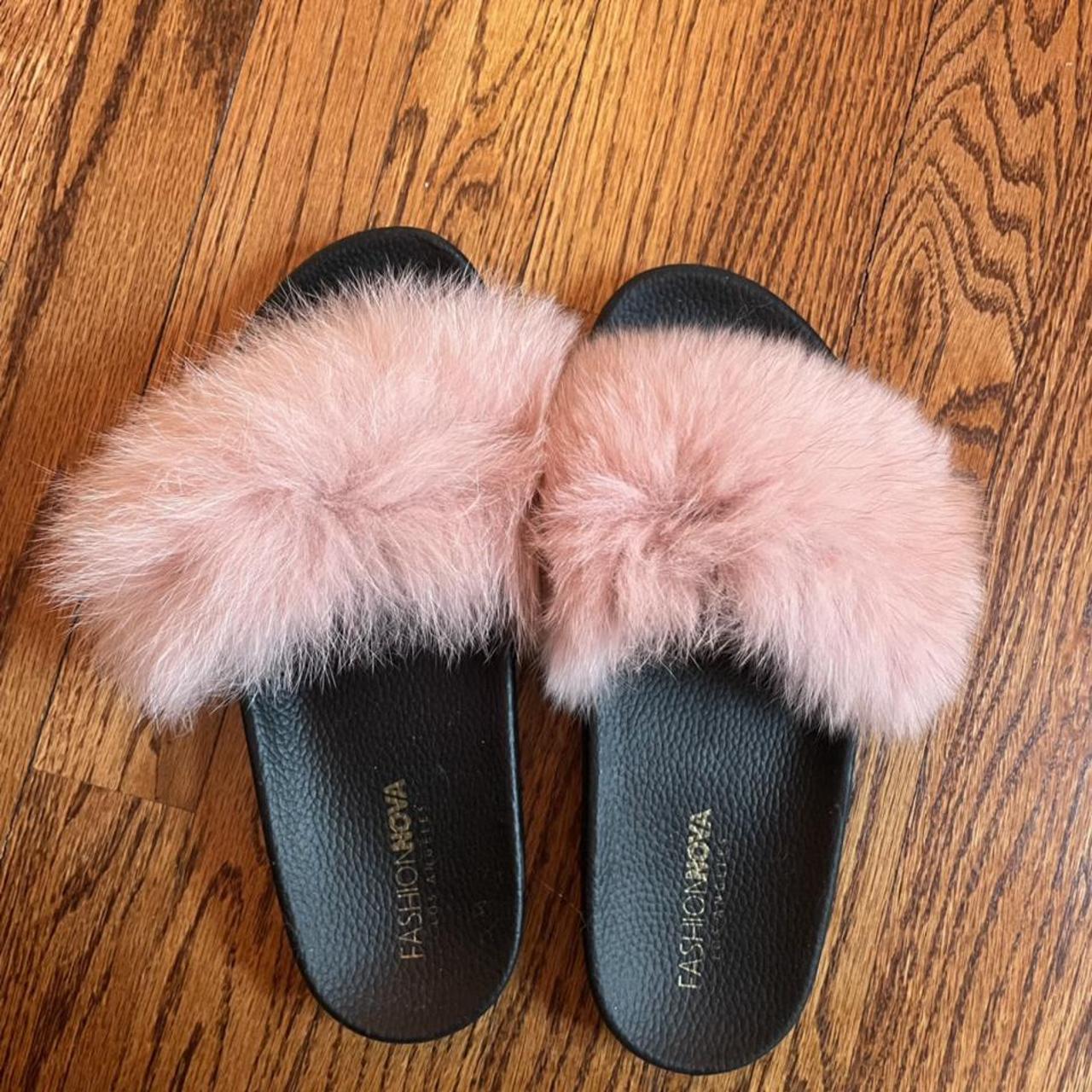 Fashion Nova BRAND NEW pink fluffy slides Women s Depop