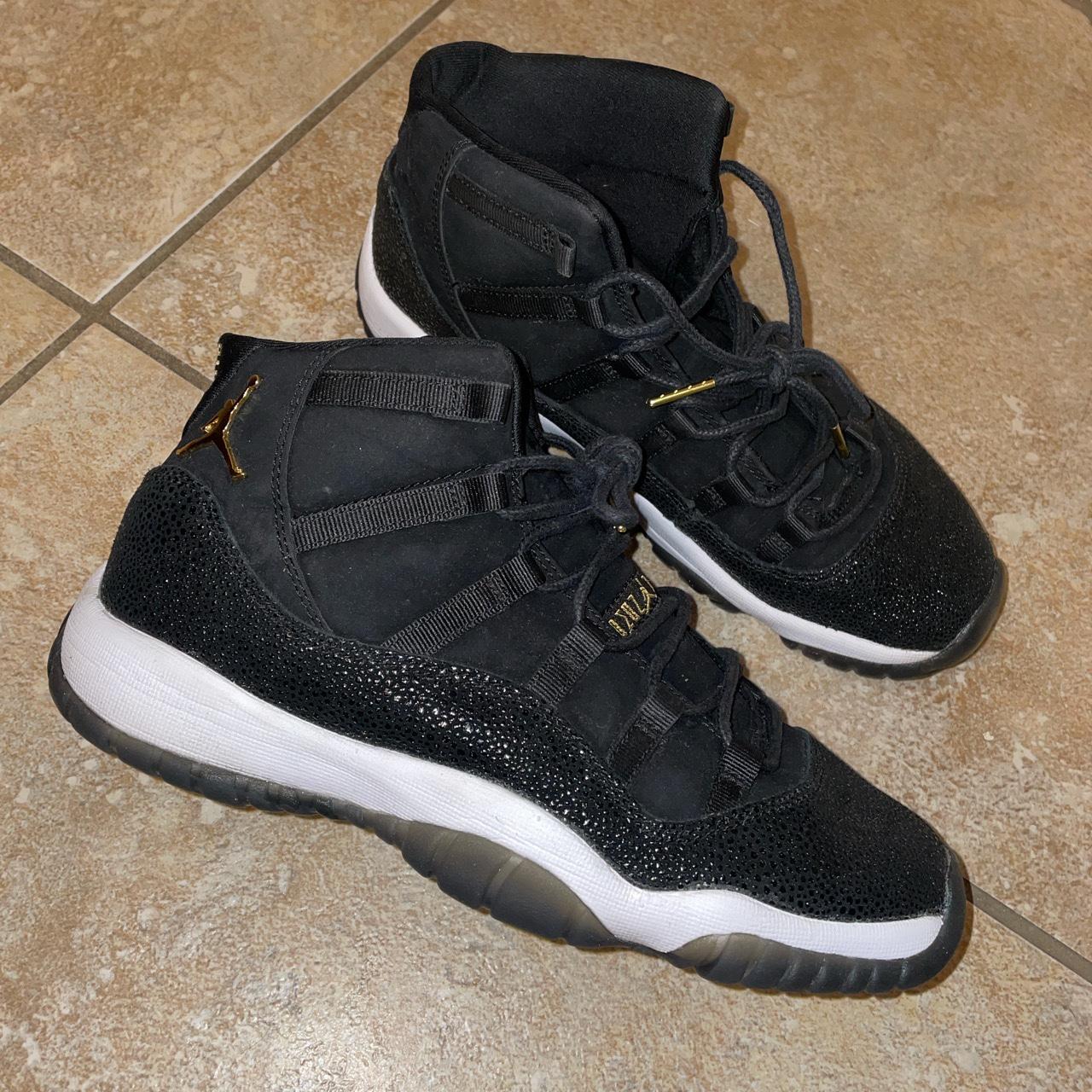 jordan 11 heiress size 8