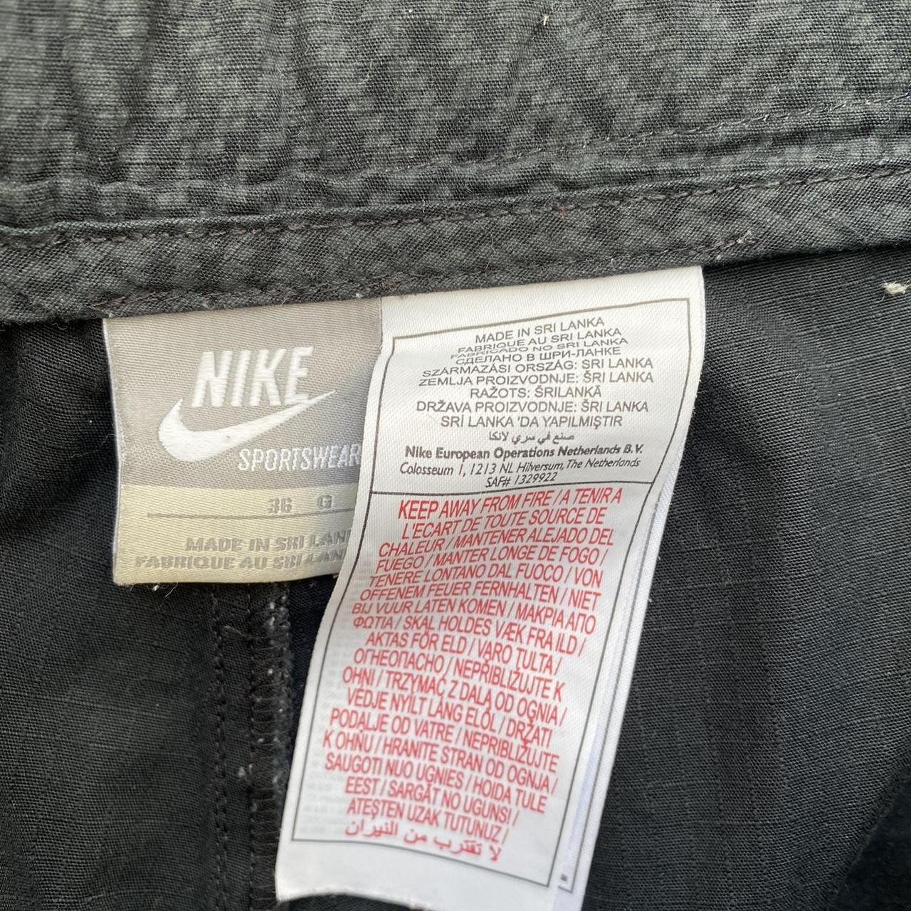 Description: vintage baggy 2000s Nike shorts... - Depop