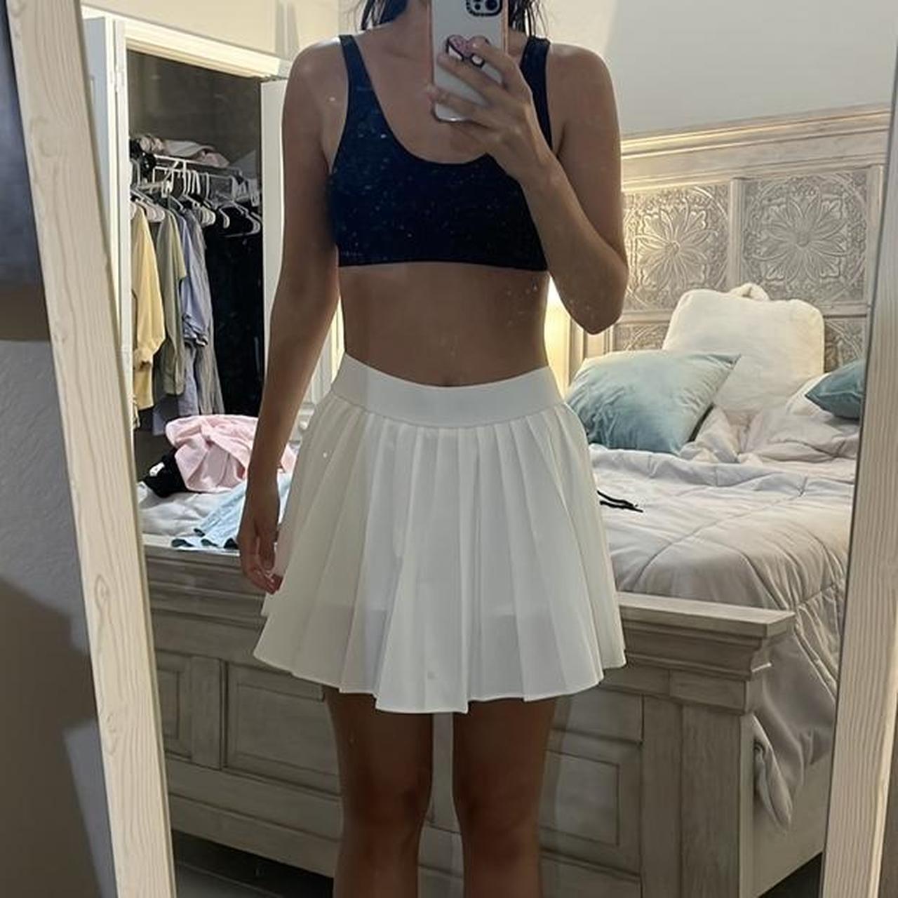 Garage Women's White Skirt Depop