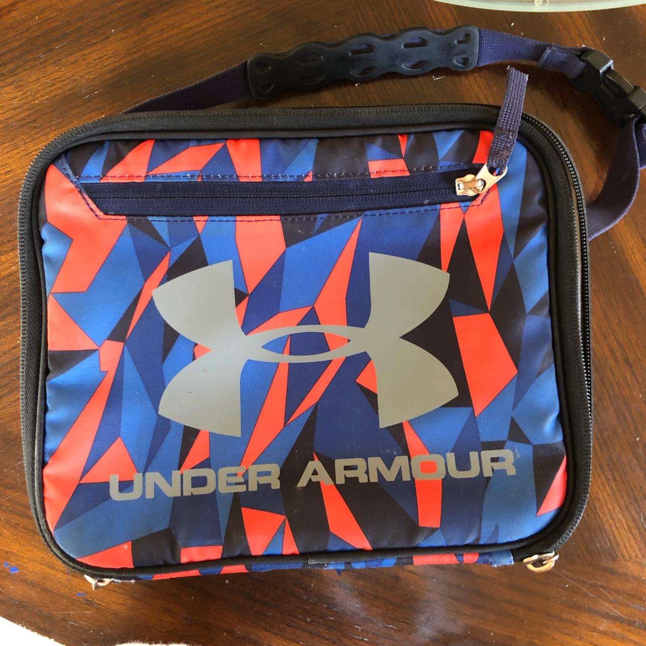 Under armour lunch box really good - Depop