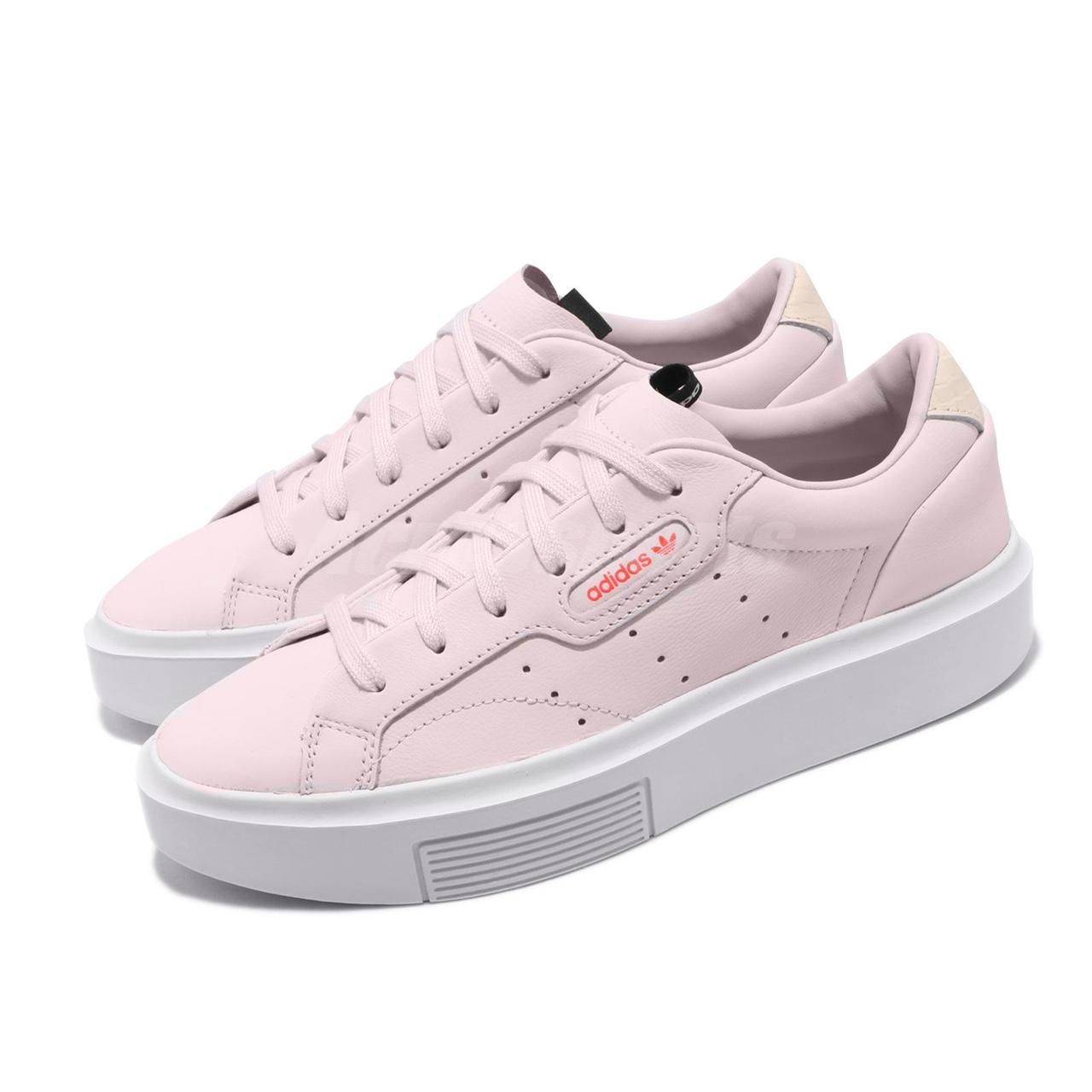 Adidas Women's White and Pink Trainers | Depop