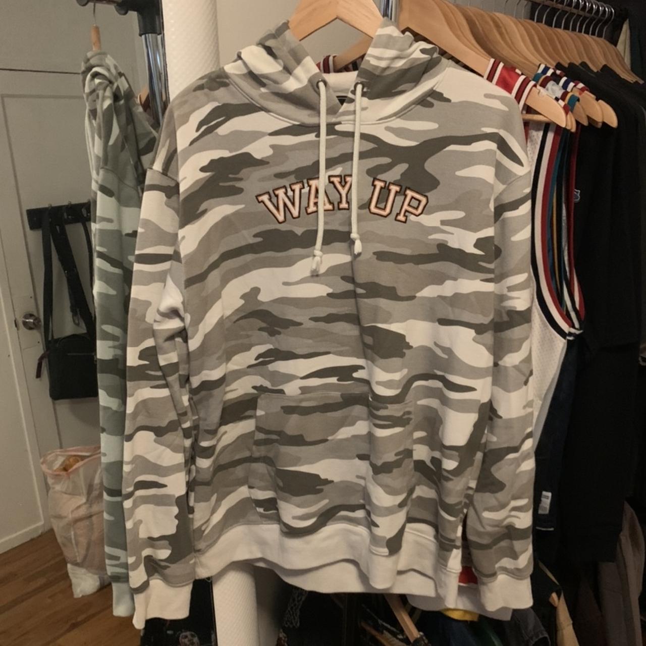 Forever 21 Men's Grey and White Hoodie | Depop