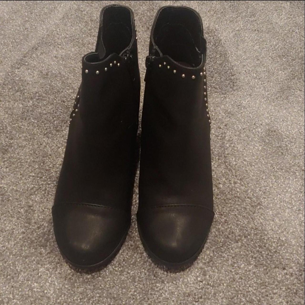 LC Lauren Conrad Women's Boots | Depop