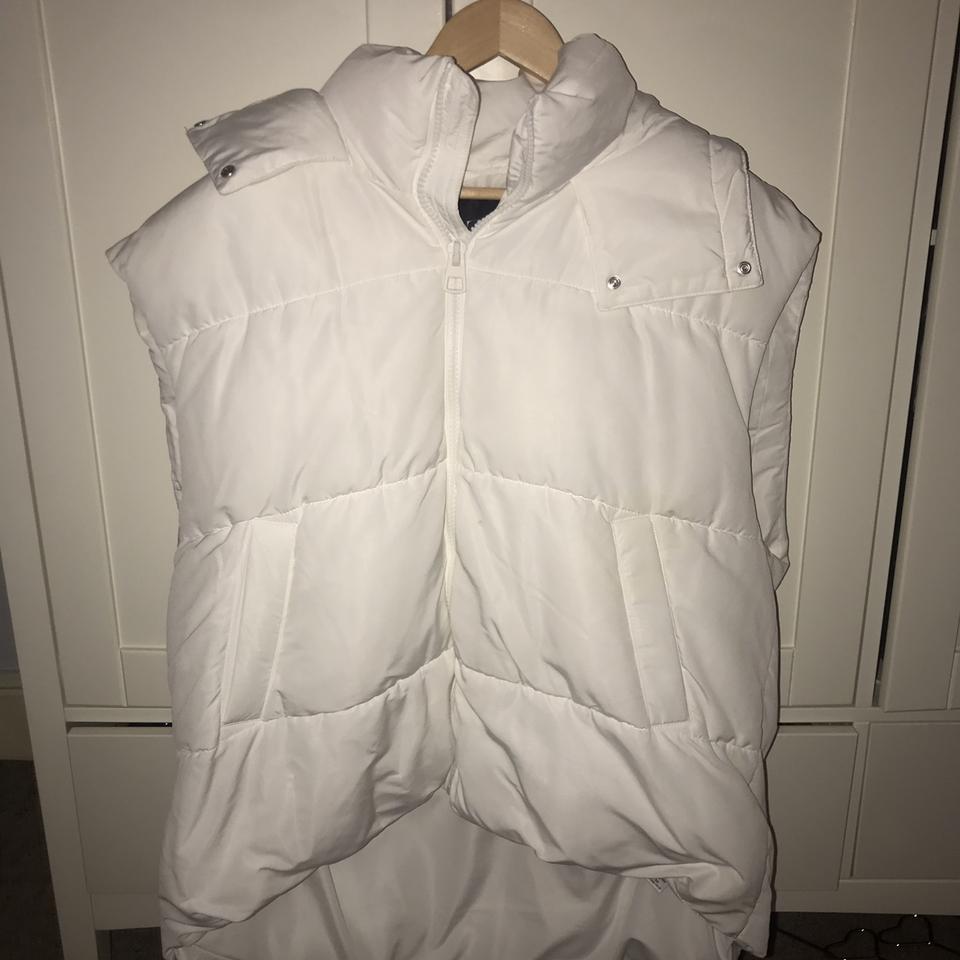 zara white gilet