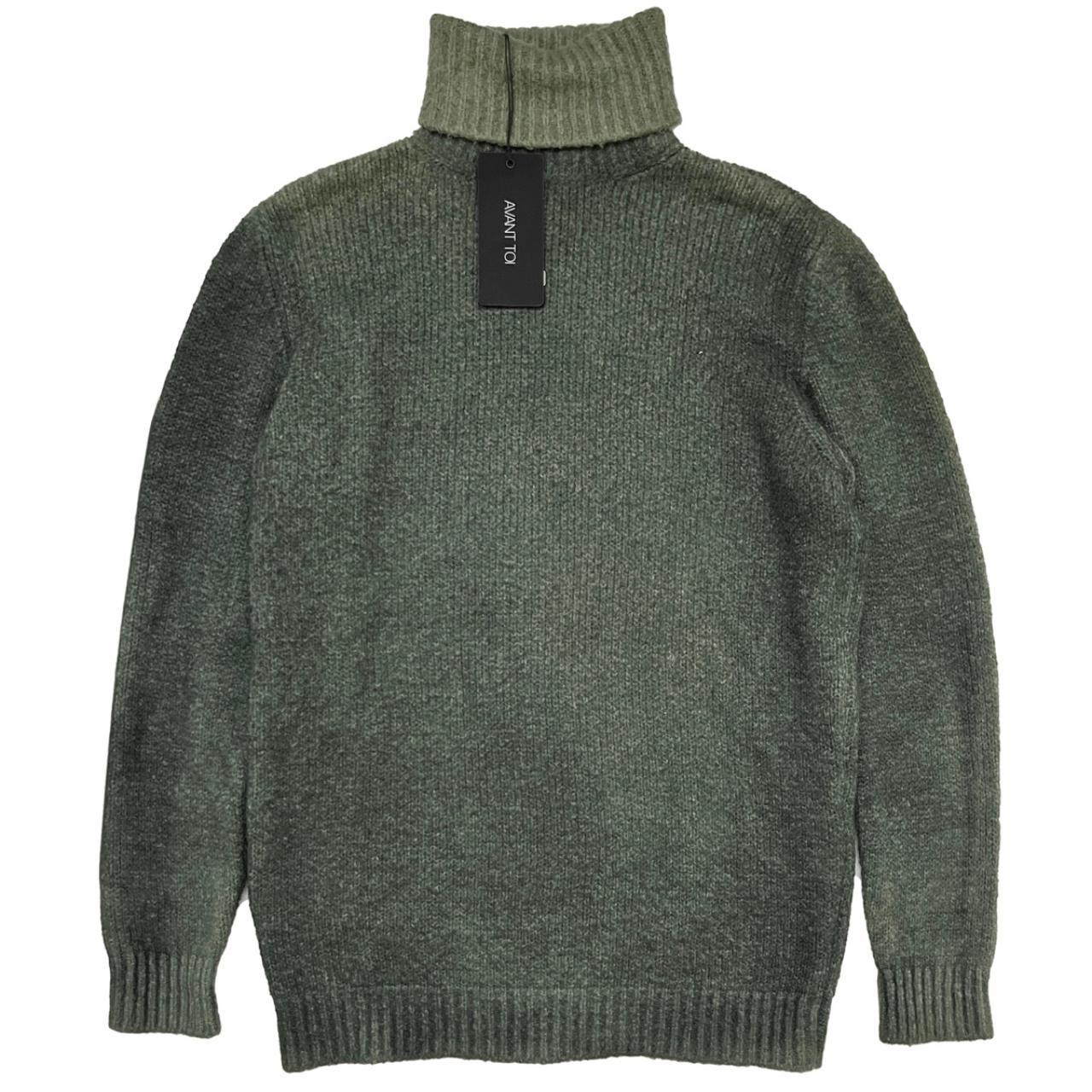 item listed by robxznyc