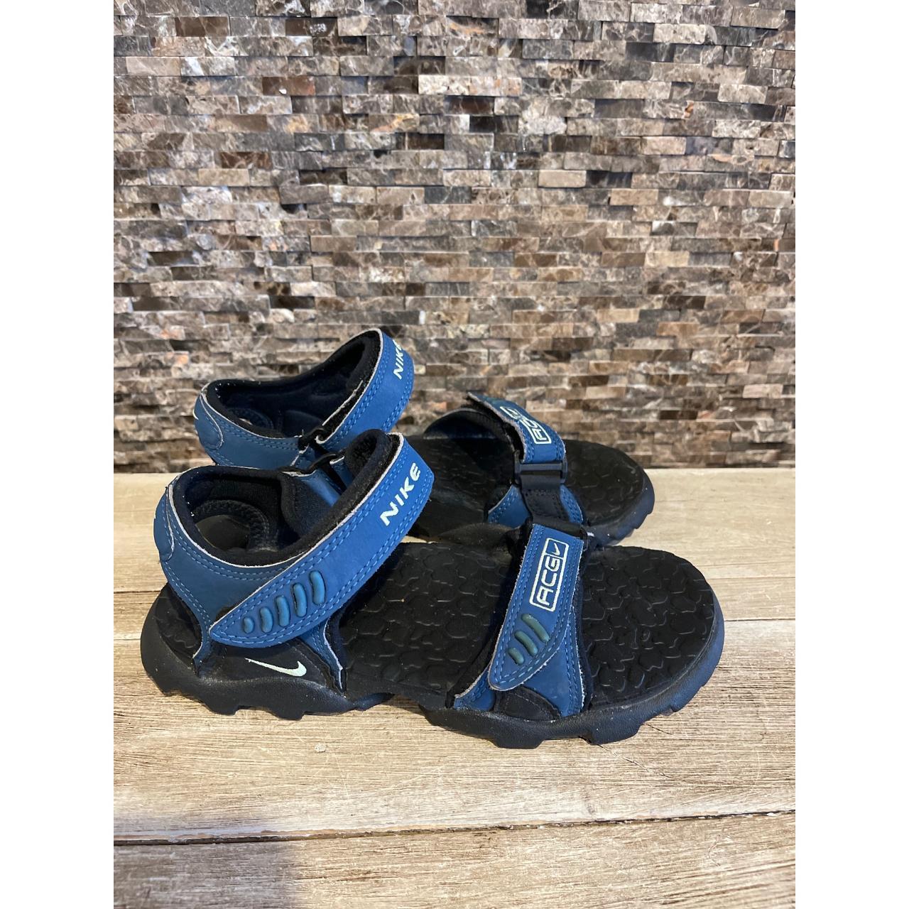 nike acg sandals womens