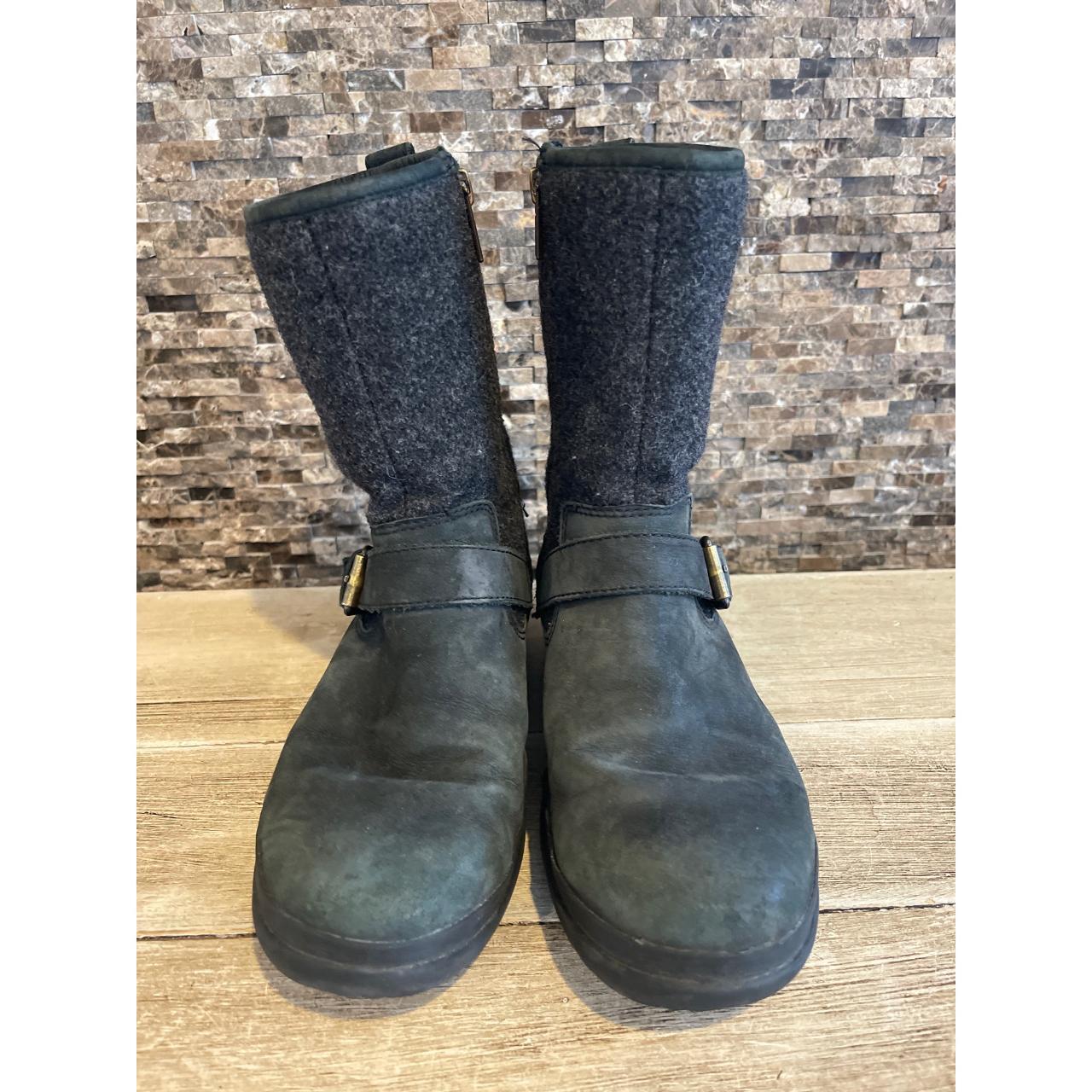 Ugg hotsell robbie black