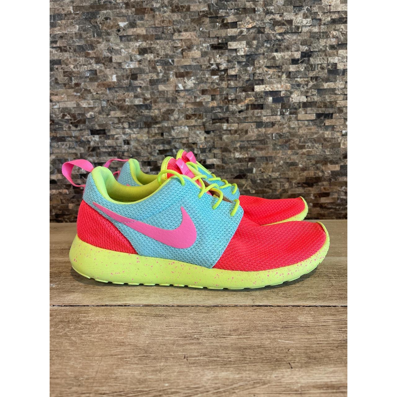 Nike Womens Roshe Run ID 616841 992 Running Shoes. Depop