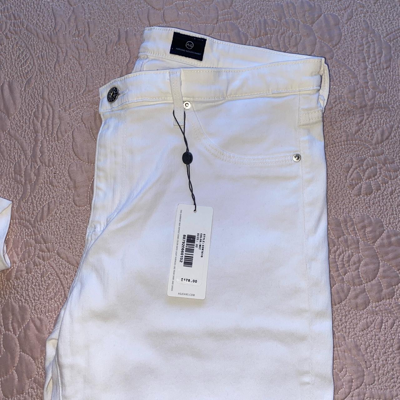 The Harper Essential Straight jeans Size 32