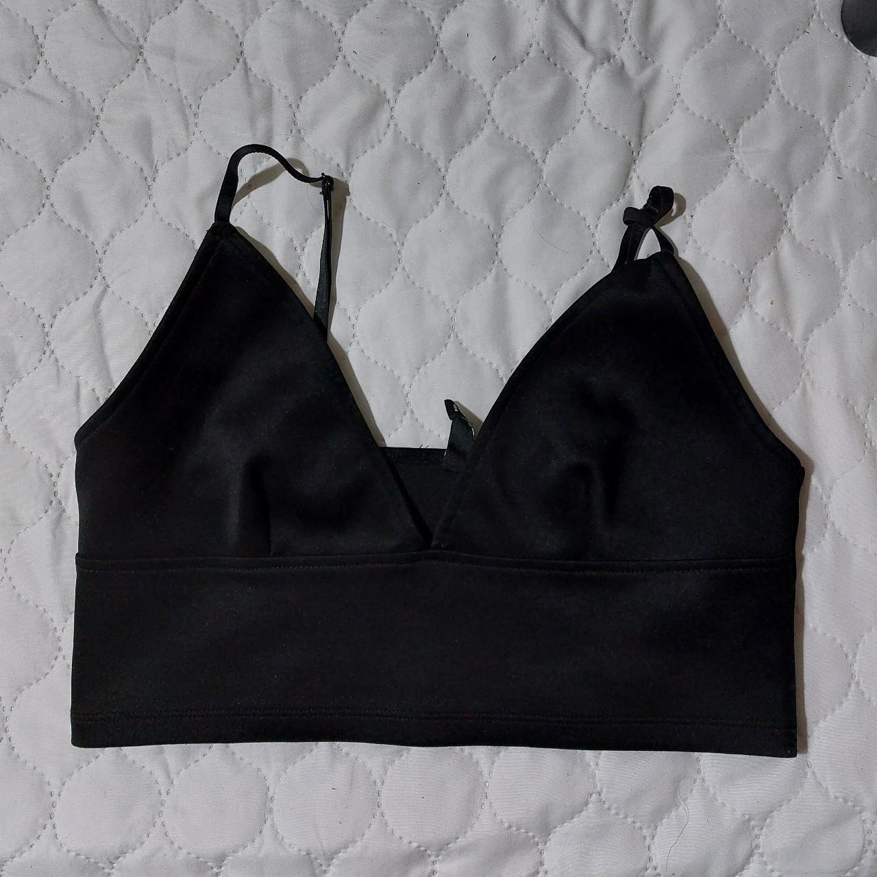 Bershka Women's Crop-top | Depop