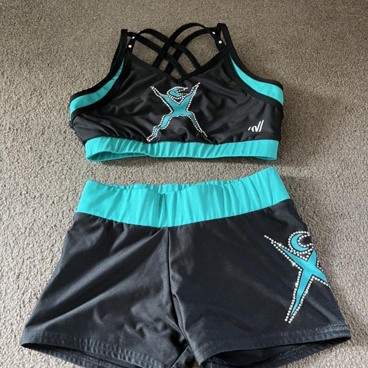 Varsity cheer extreme crop and shorts set Size youth L - Depop