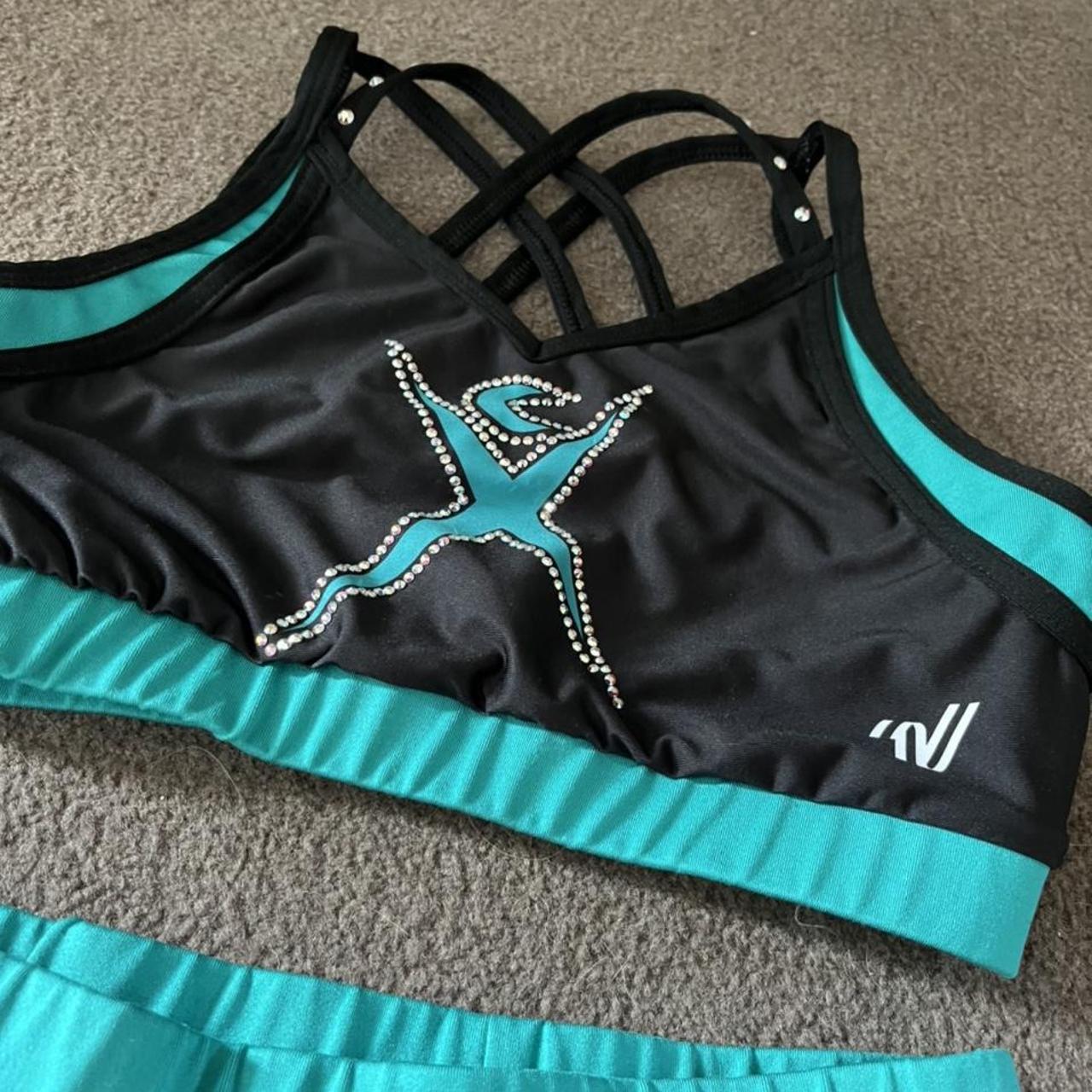 Varsity cheer extreme crop and shorts set Size youth L - Depop