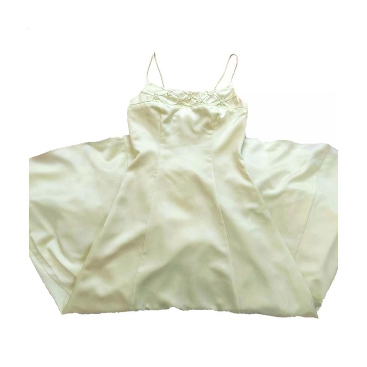 Stunning vintage pastel green satin gown Perfect... Depop