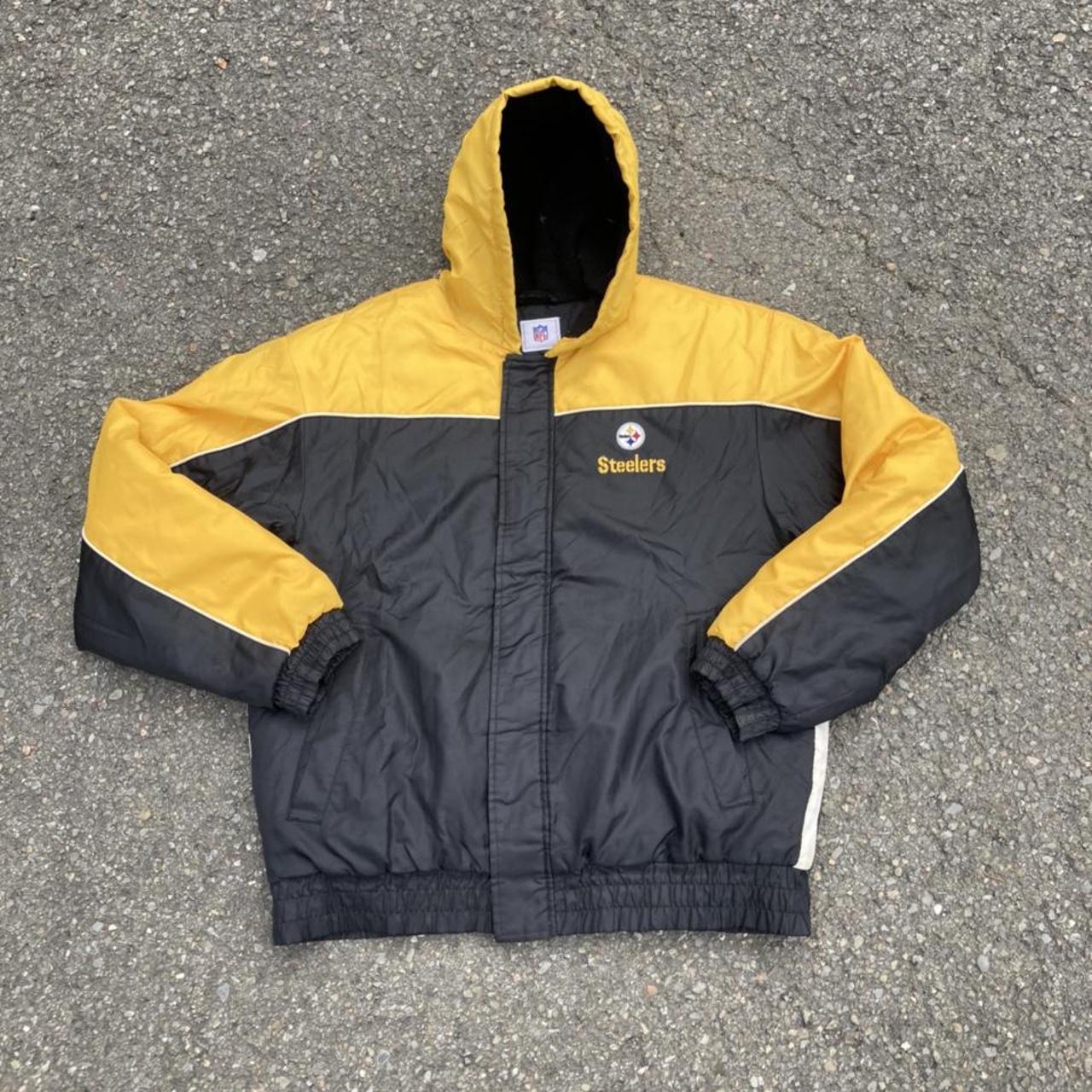 NFL Men's Black and Yellow Jacket | Depop