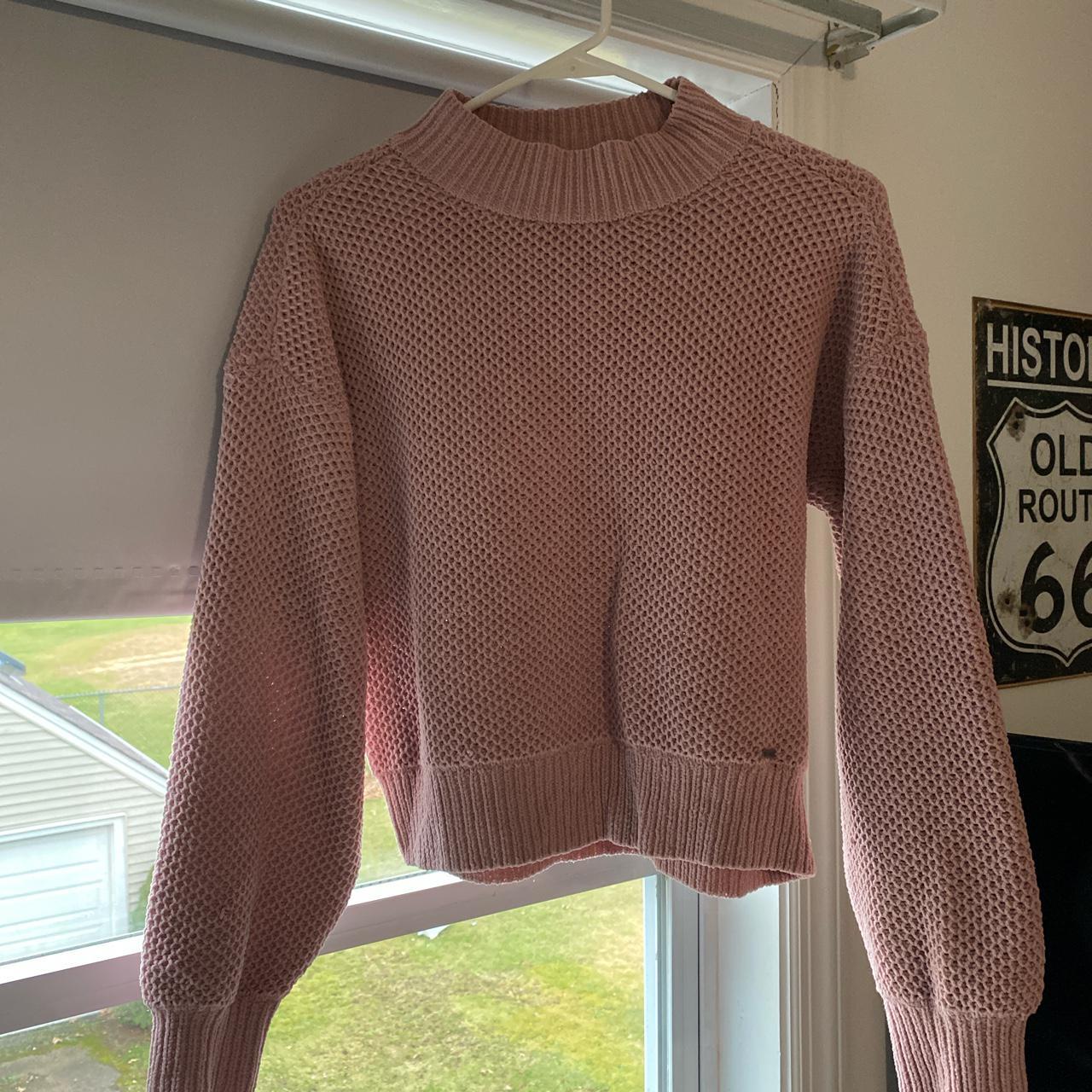 hollister pink sweater