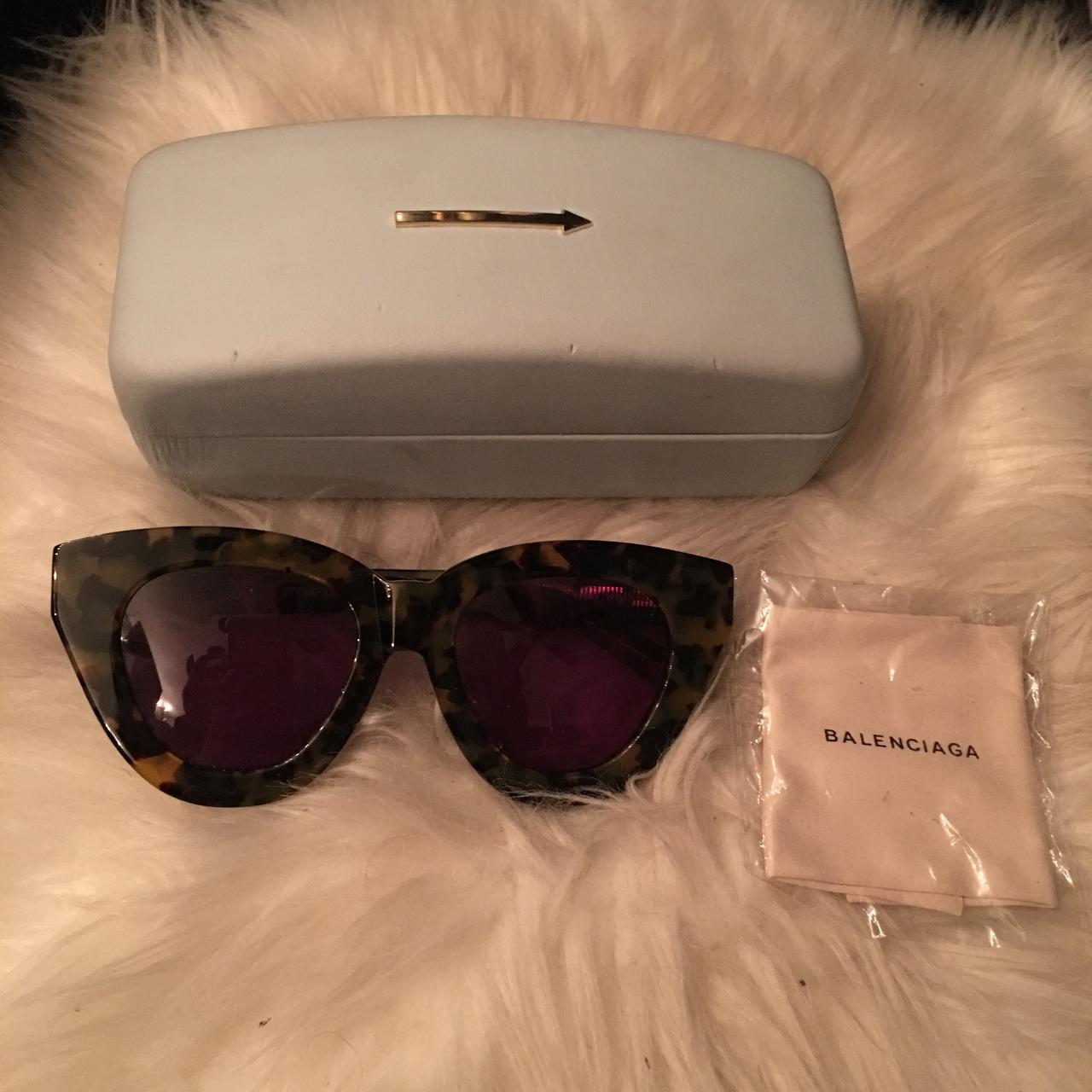 karen walker ''anywhere'' tortoise sunglasses on Designer Wardrobe