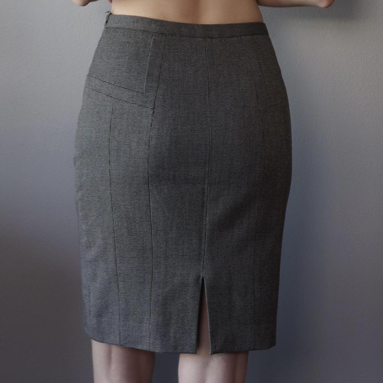 Express Women's Grey Skirt (2)