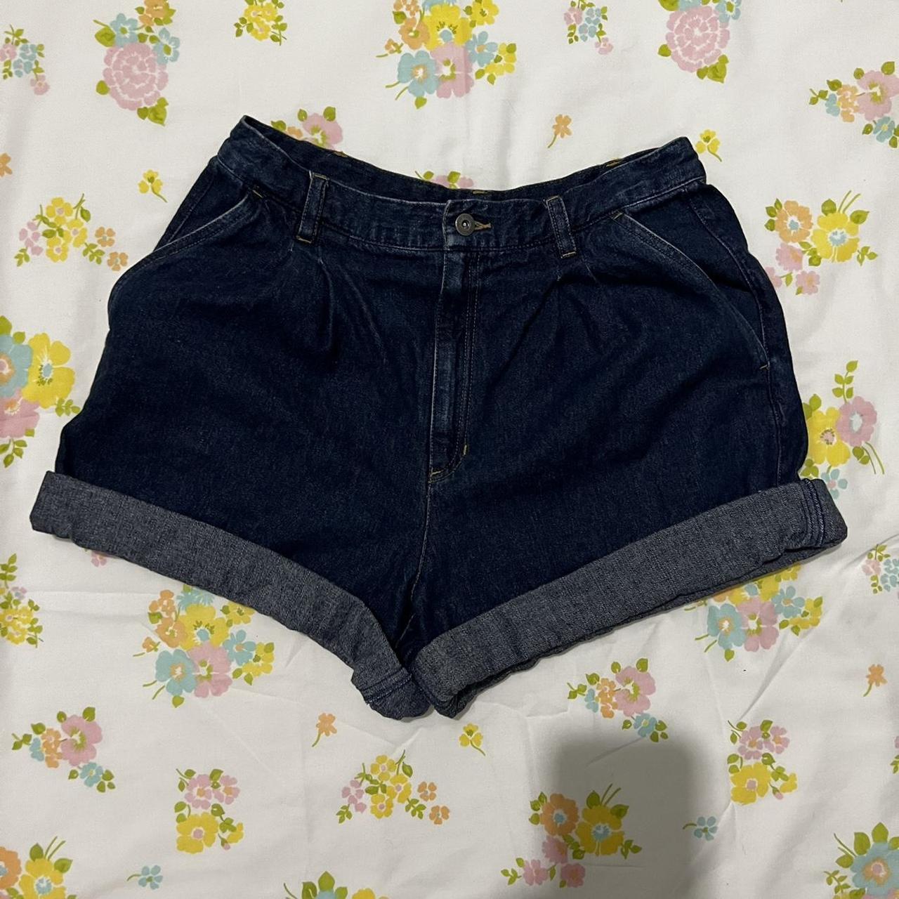 liz claiborne jean shorts