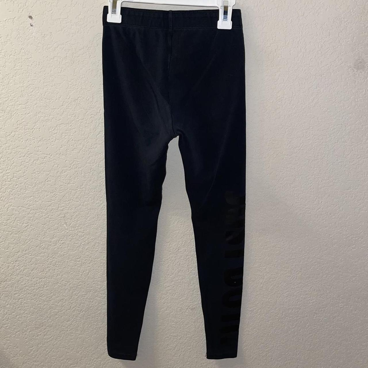 black nike leggings - size x-small - $10 - elastic - Depop