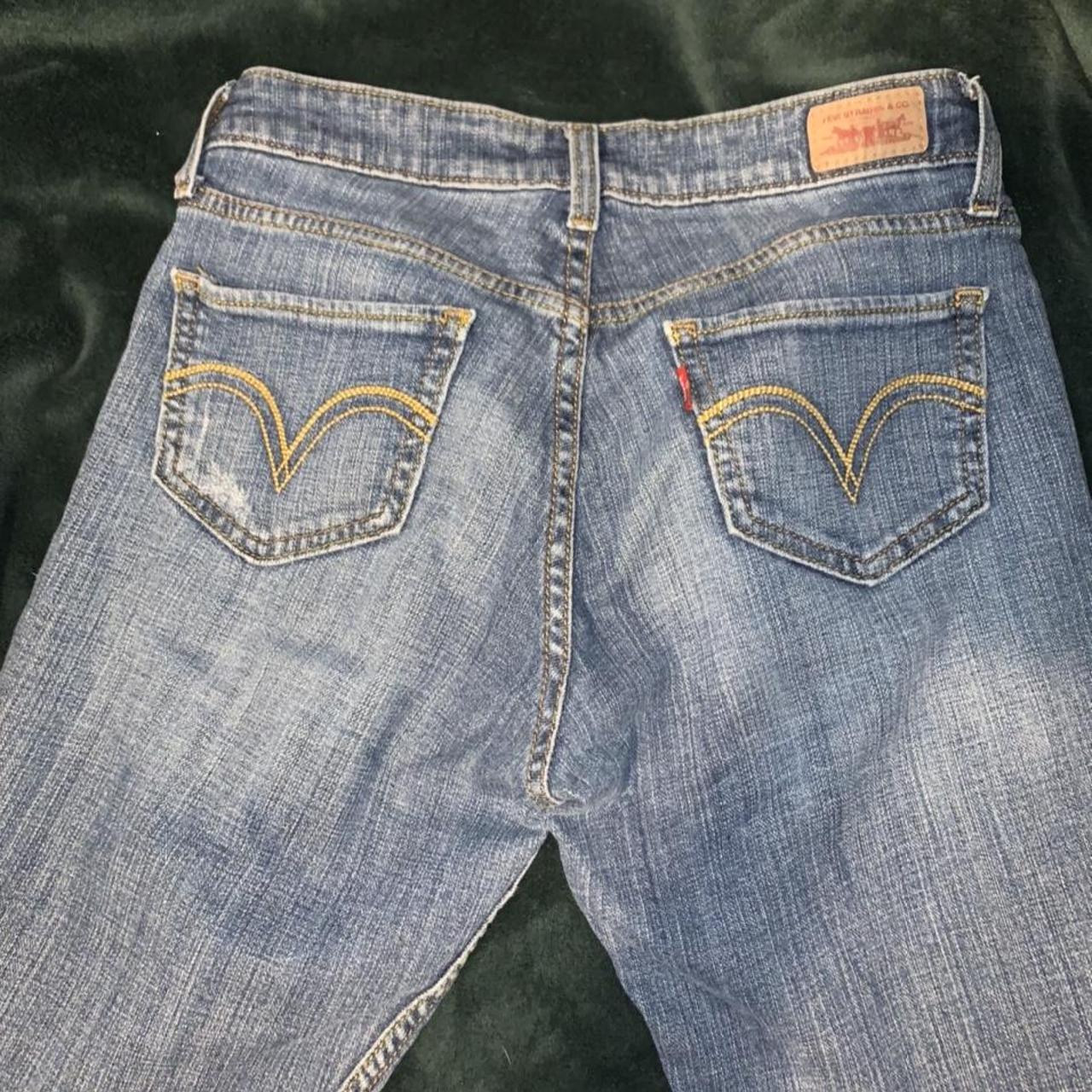 levi’s low rise jeans - Depop