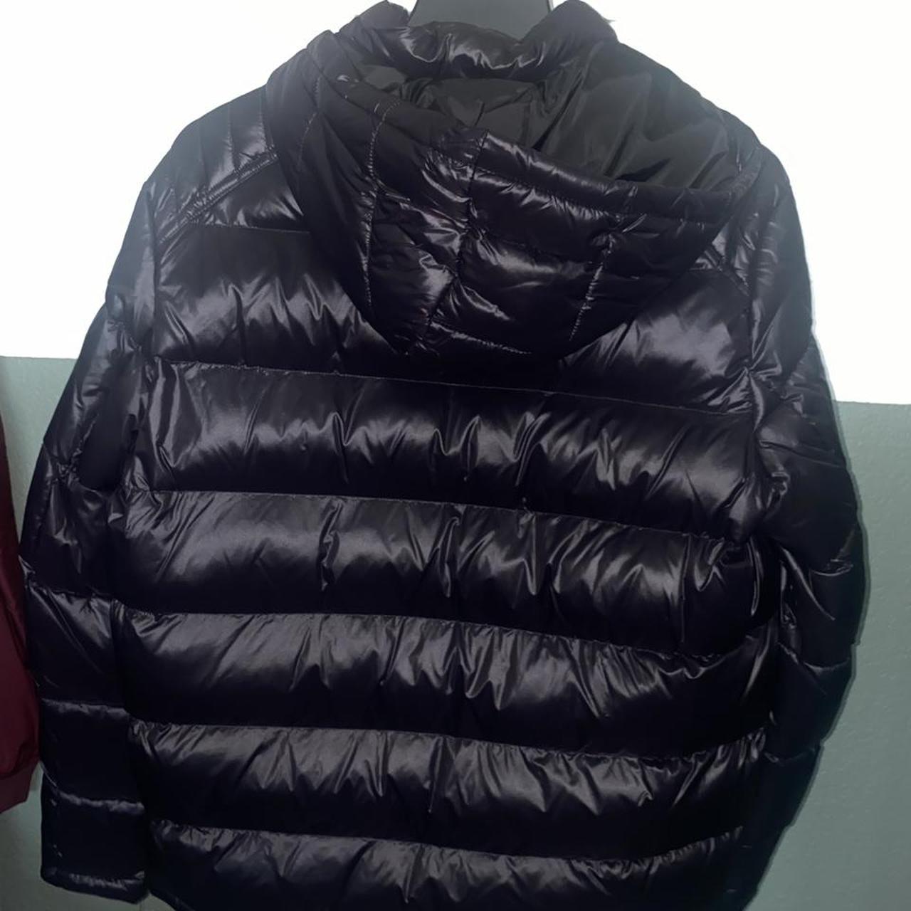 Guess mens puffer jacket Size XL Never worn Shoot... - Depop