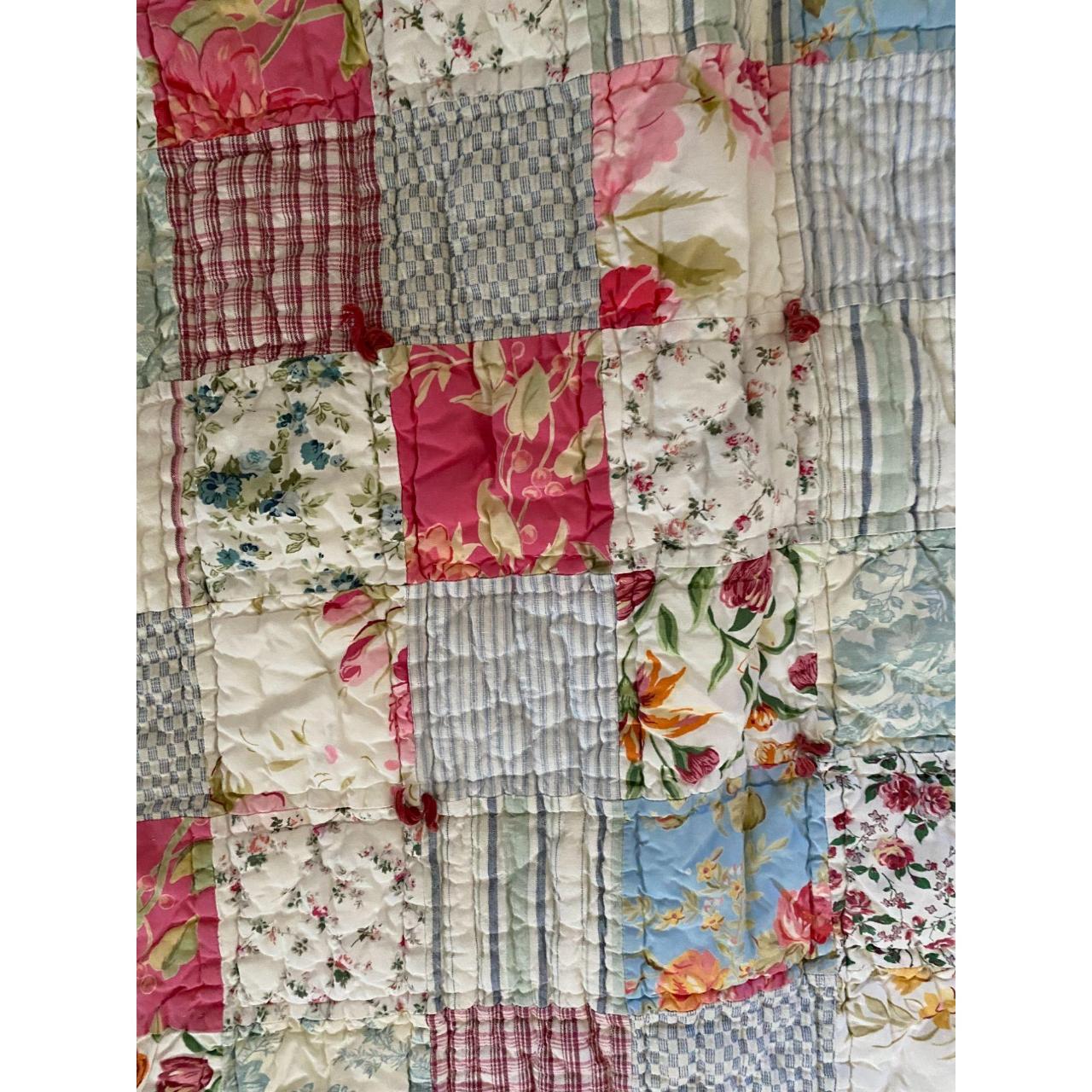 Pottery Barn Twin Ruffle Patchwork Quilt 73