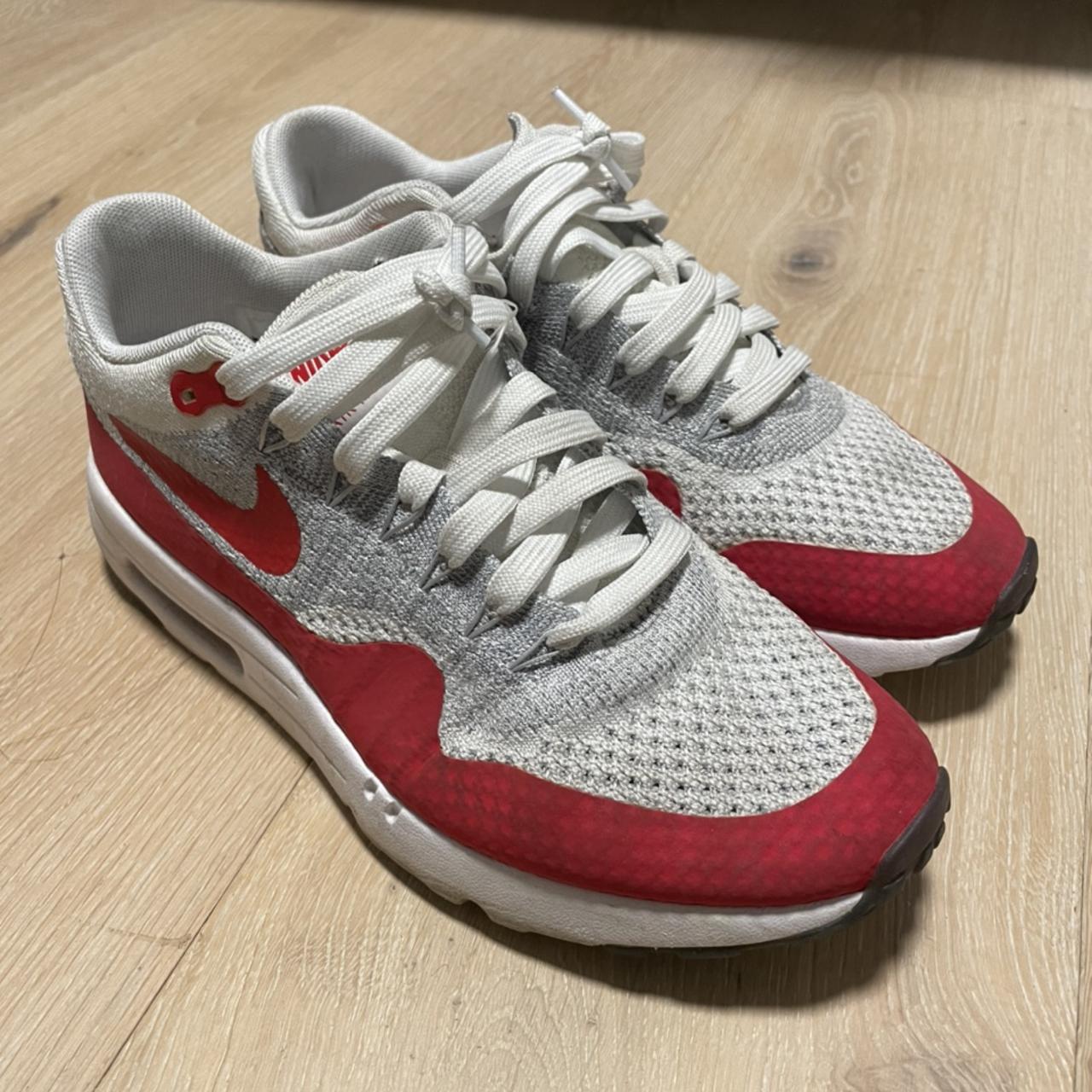 Mens nike trainers hot sale size 1