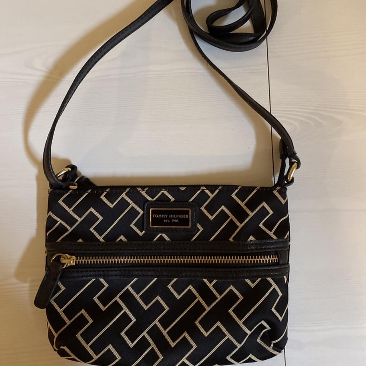 Leather Adrienne Vittadini Sport Bag NWT Anne Klein Crossbody